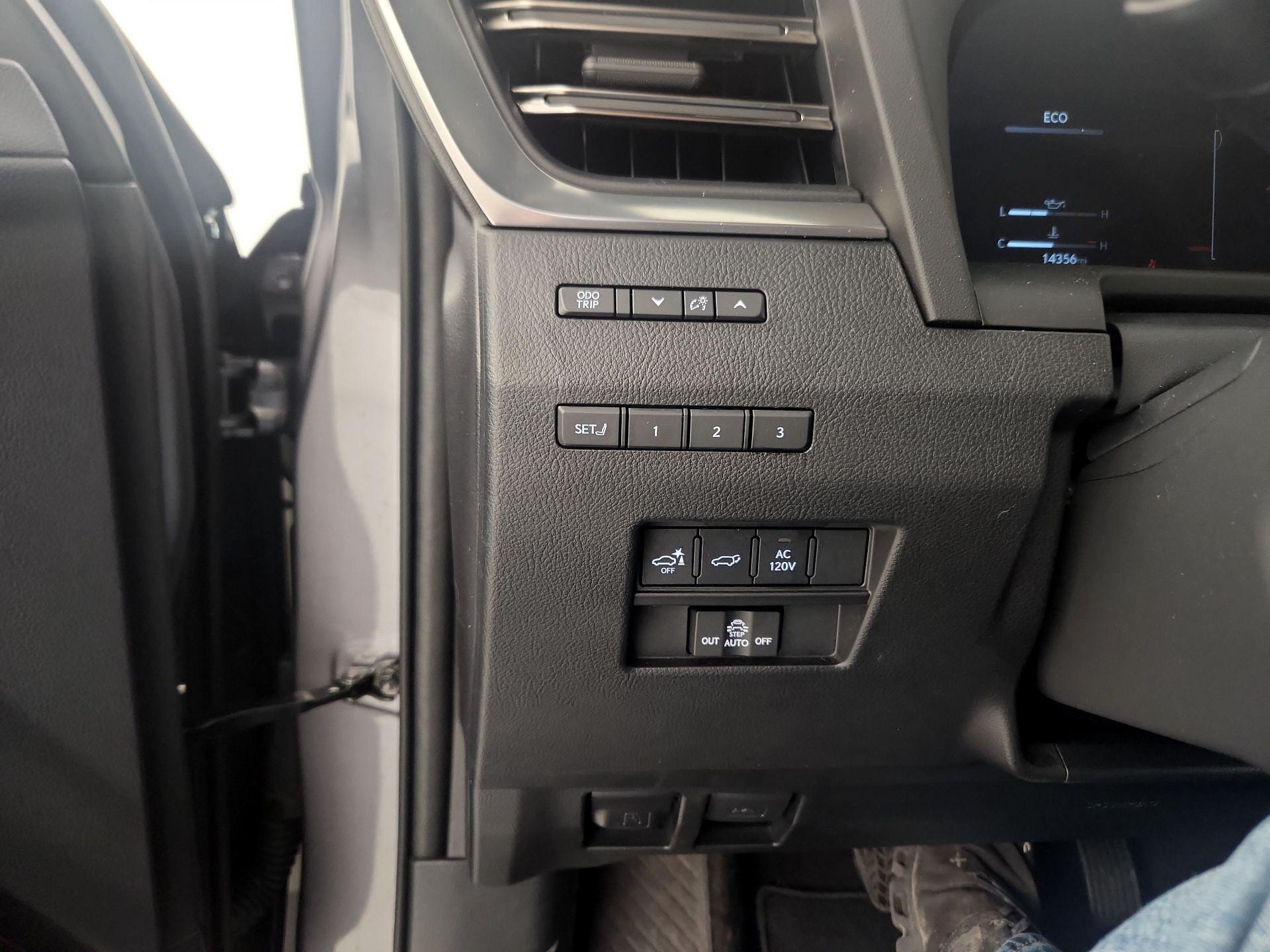 Thumbnail: 2025 Lexus GX - 13