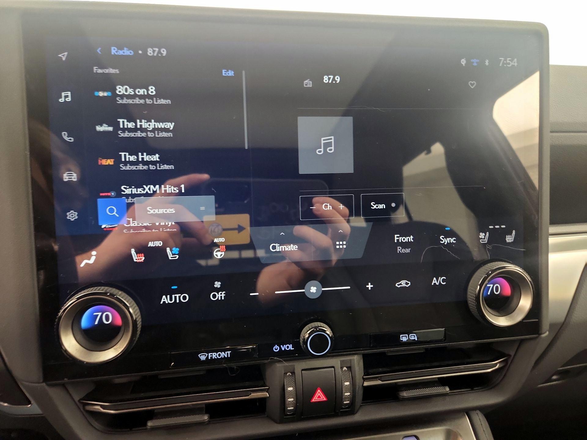 Thumbnail: 2025 Lexus GX - 16