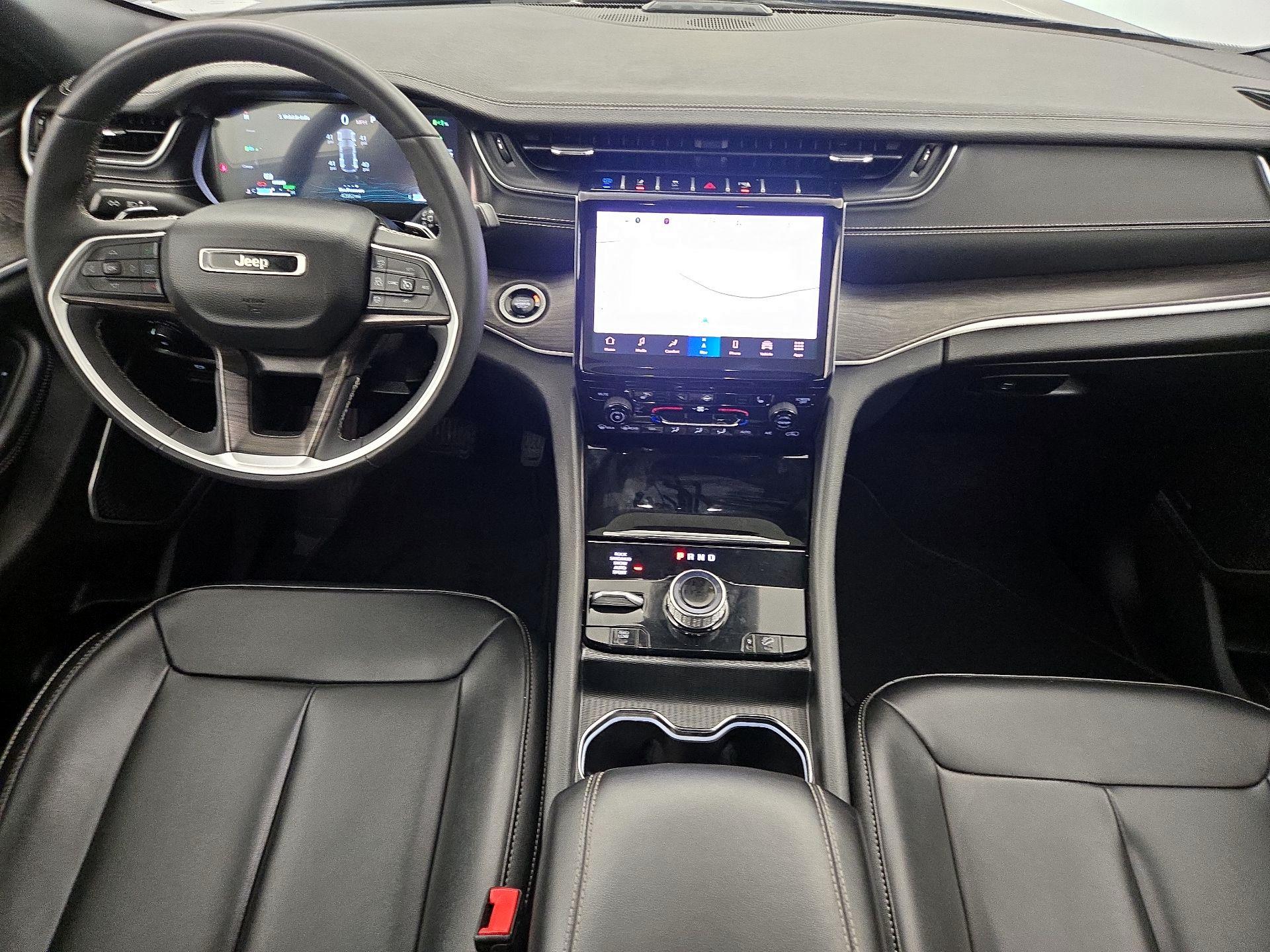 Thumbnail: 2024 Jeep Grand Cherokee - 9