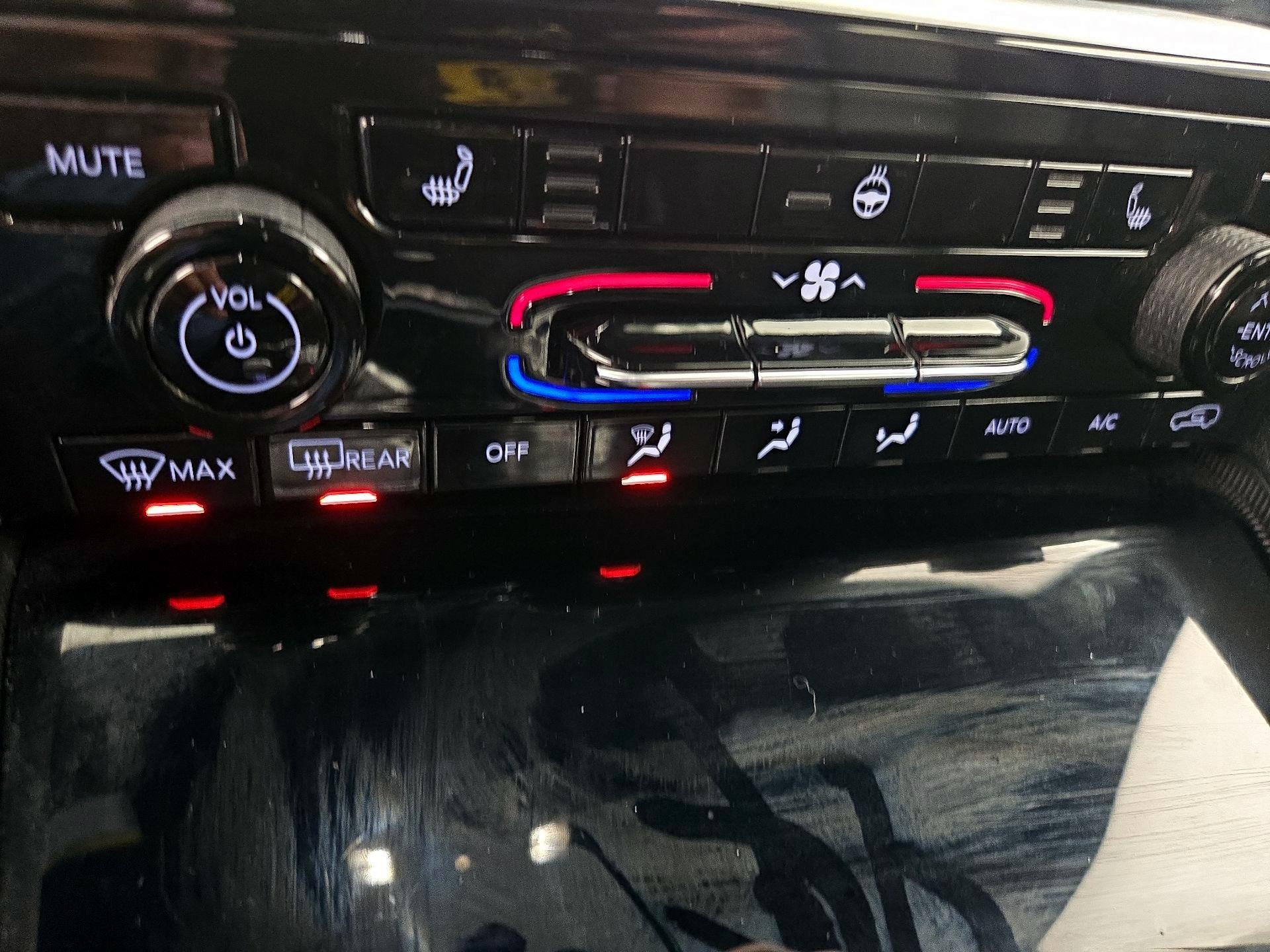 Thumbnail: 2024 Jeep Grand Cherokee - 17