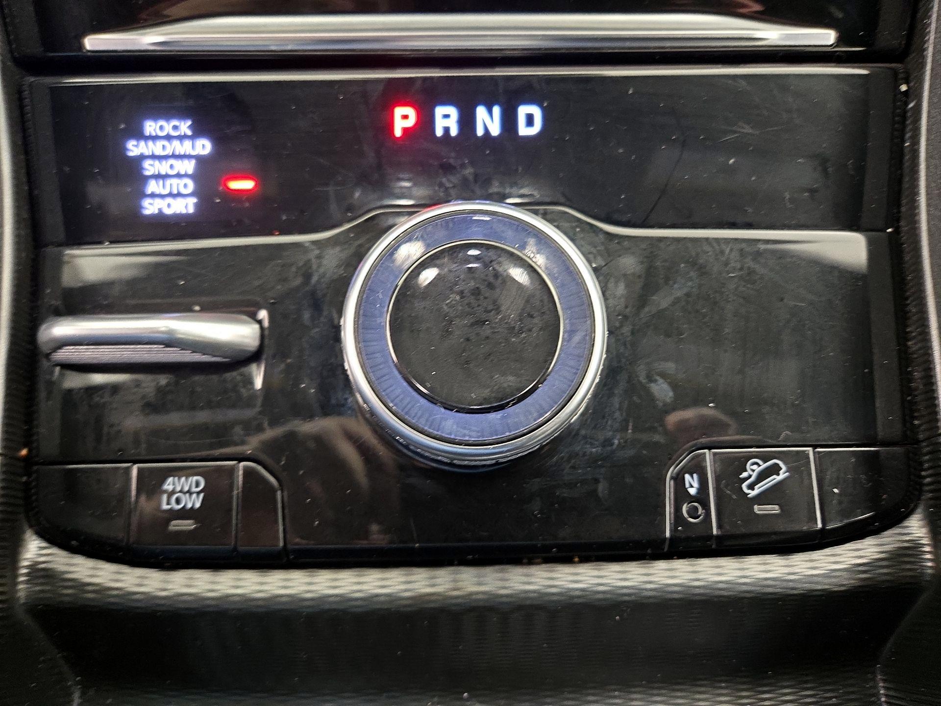 Thumbnail: 2024 Jeep Grand Cherokee - 18