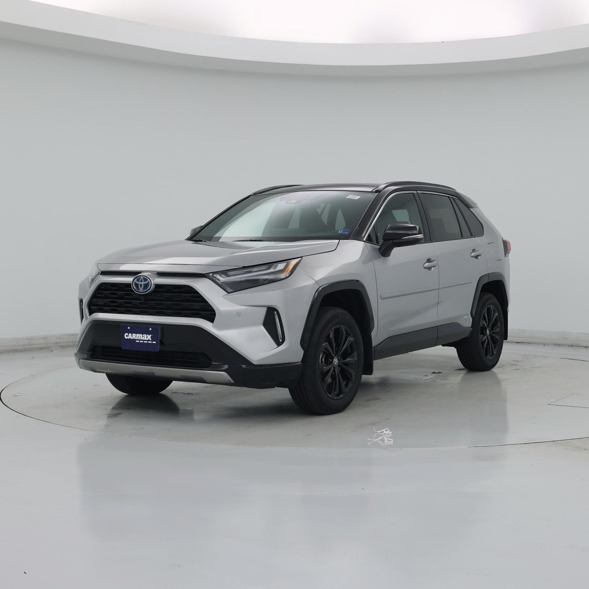 Thumbnail: 2024 Toyota RAV4 - 4