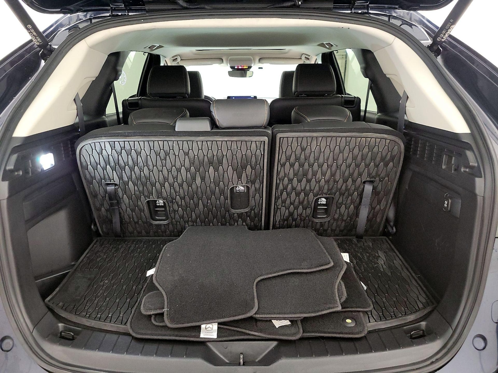 2024 Mazda CX-90 Preferred Package - Photo 23