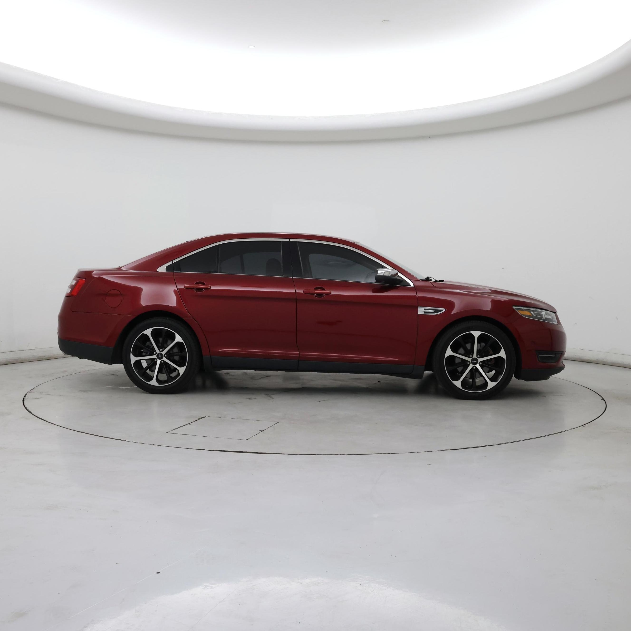 Thumbnail: 2016 Ford Taurus - 7