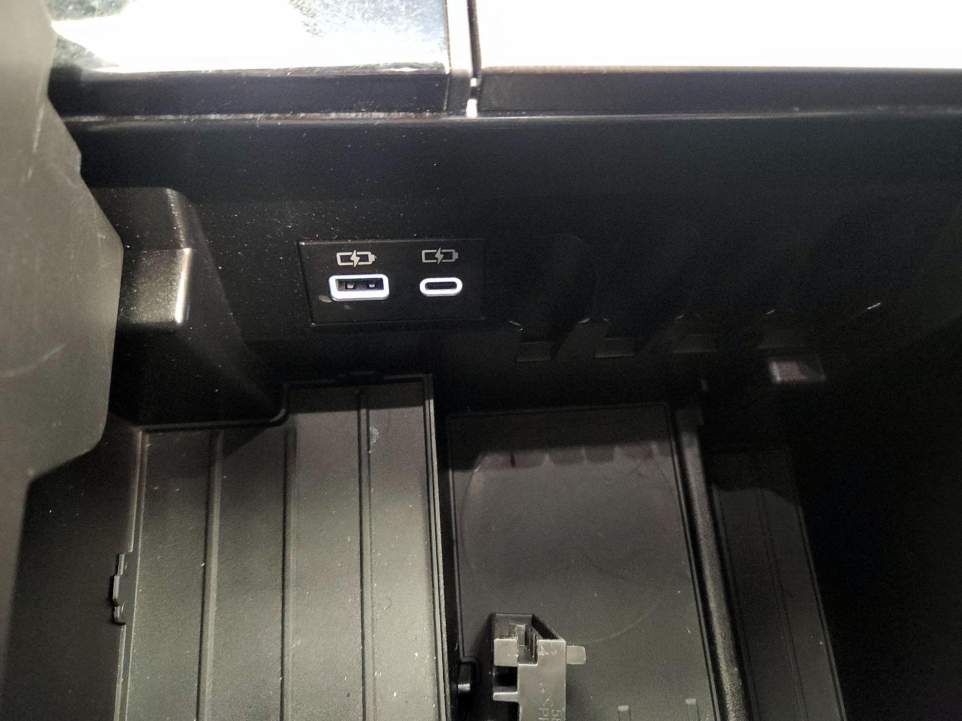 Thumbnail: 2025 Toyota Sequoia - 18