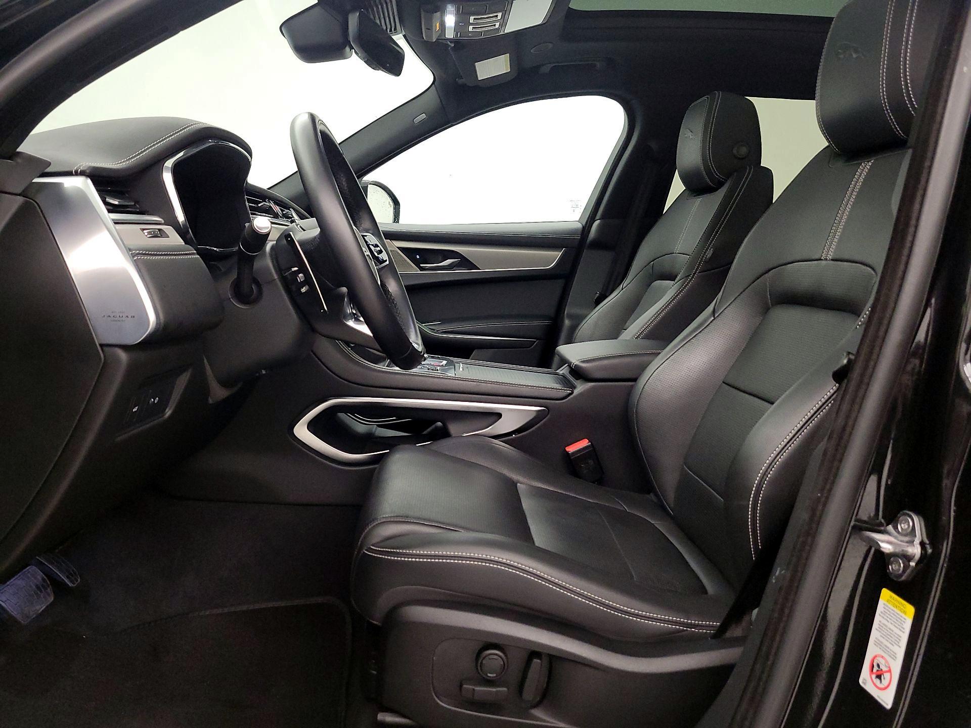 Thumbnail: 2024 Jaguar F-Pace - 11