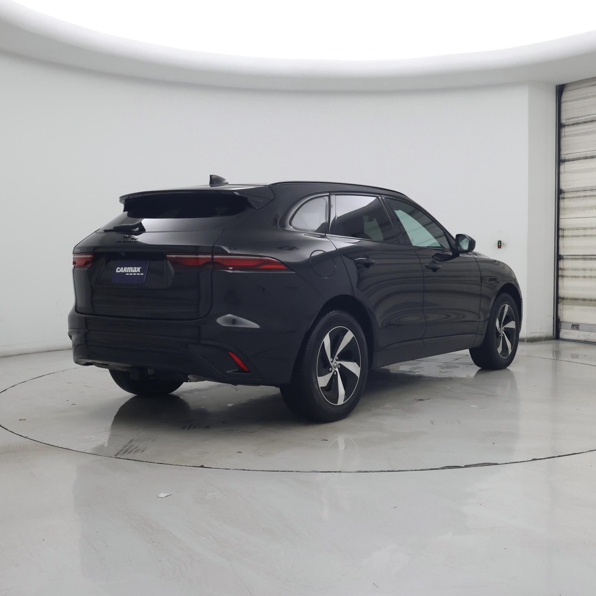 Thumbnail: 2024 Jaguar F-Pace - 8