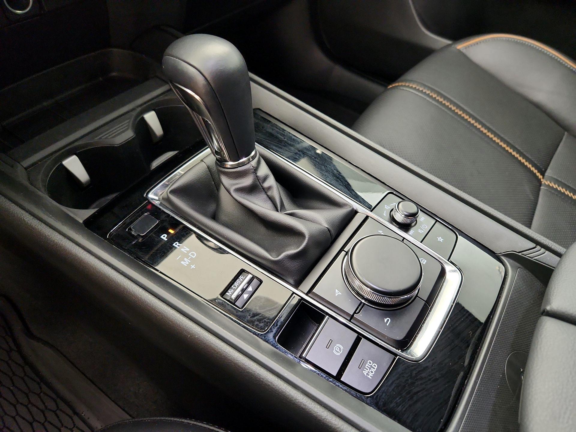 Thumbnail: 2025 Mazda CX-50 - 18