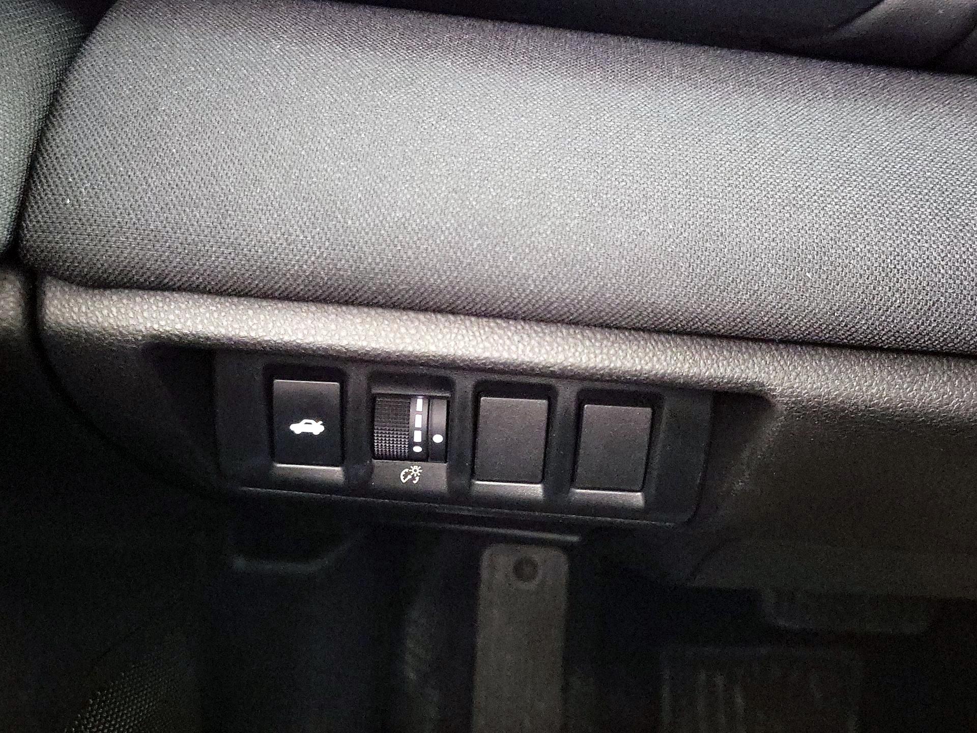 Thumbnail: 2025 Subaru Legacy - 13