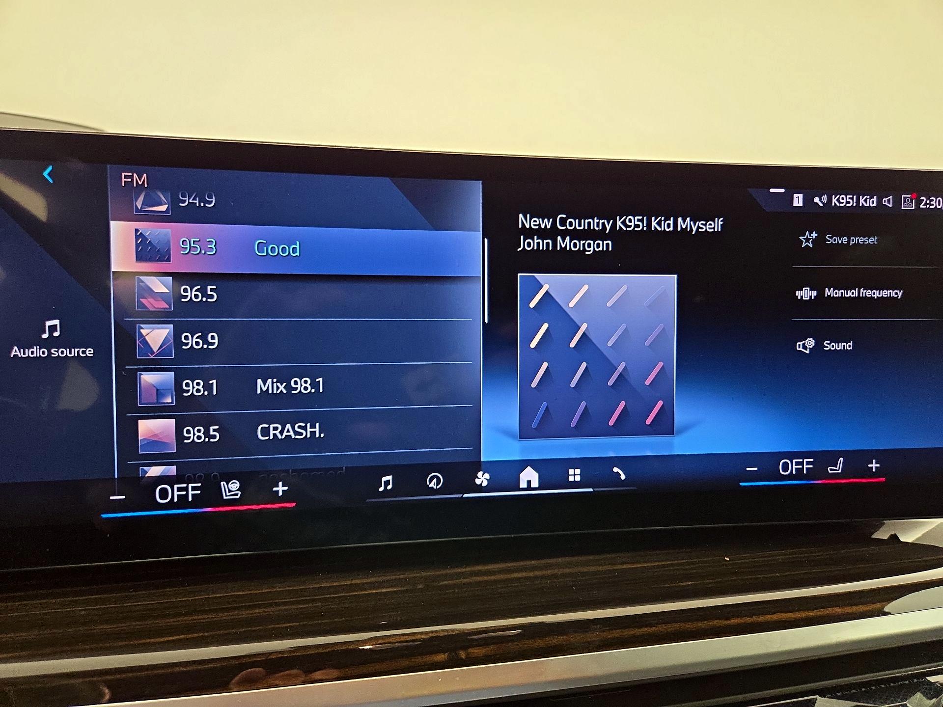 Thumbnail: 2025 BMW X5 - 15