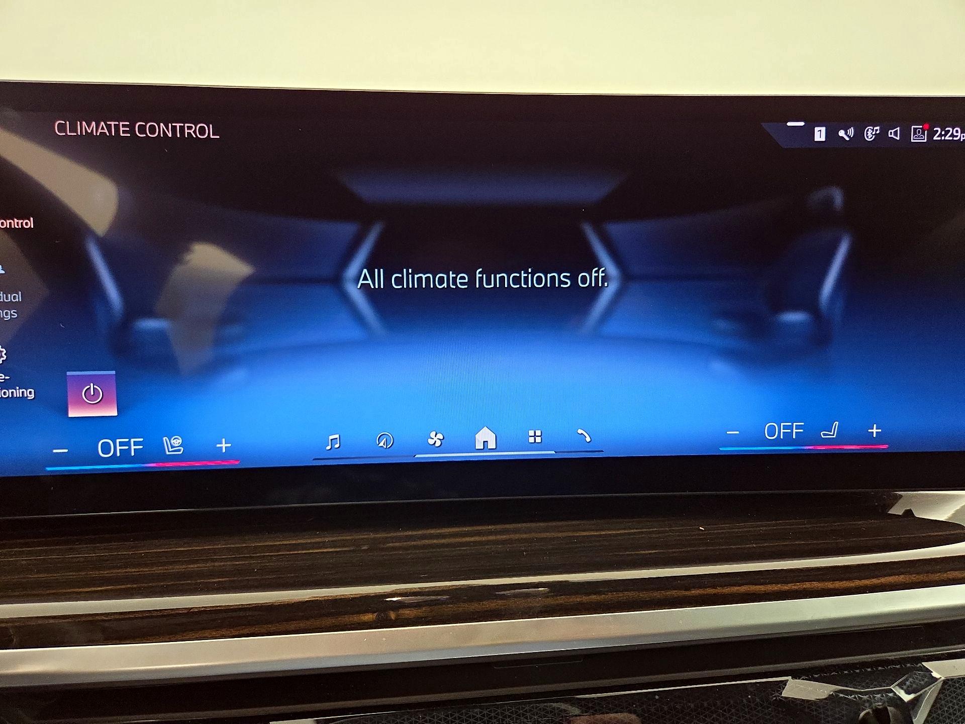 Thumbnail: 2025 BMW X5 - 16