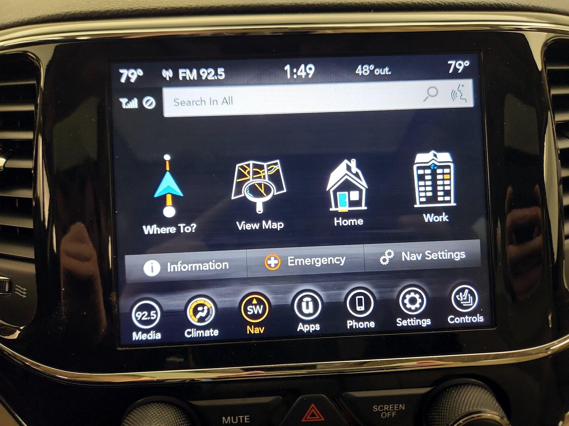 Thumbnail: 2021 Jeep Grand Cherokee - 14