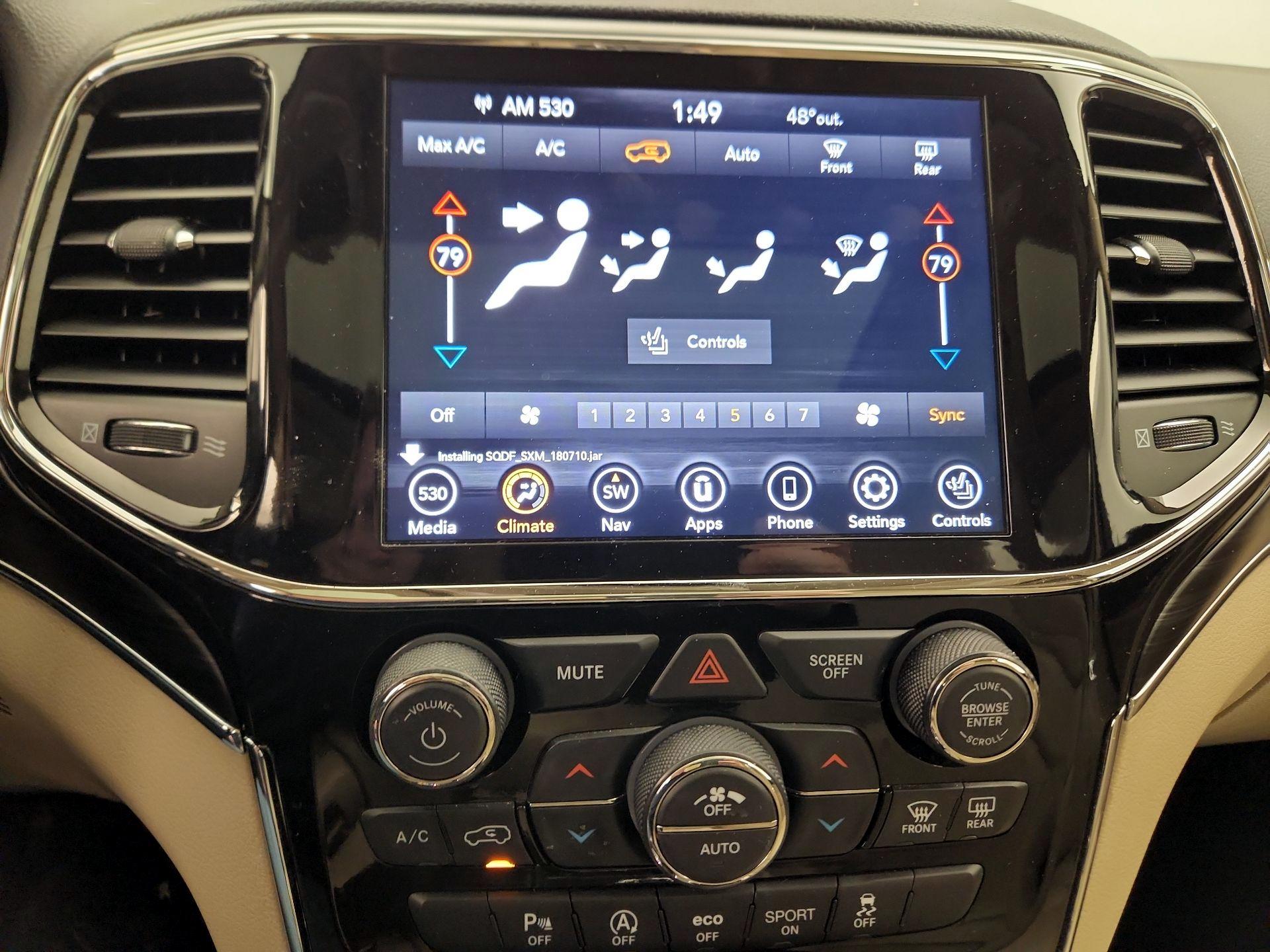 Thumbnail: 2021 Jeep Grand Cherokee - 17