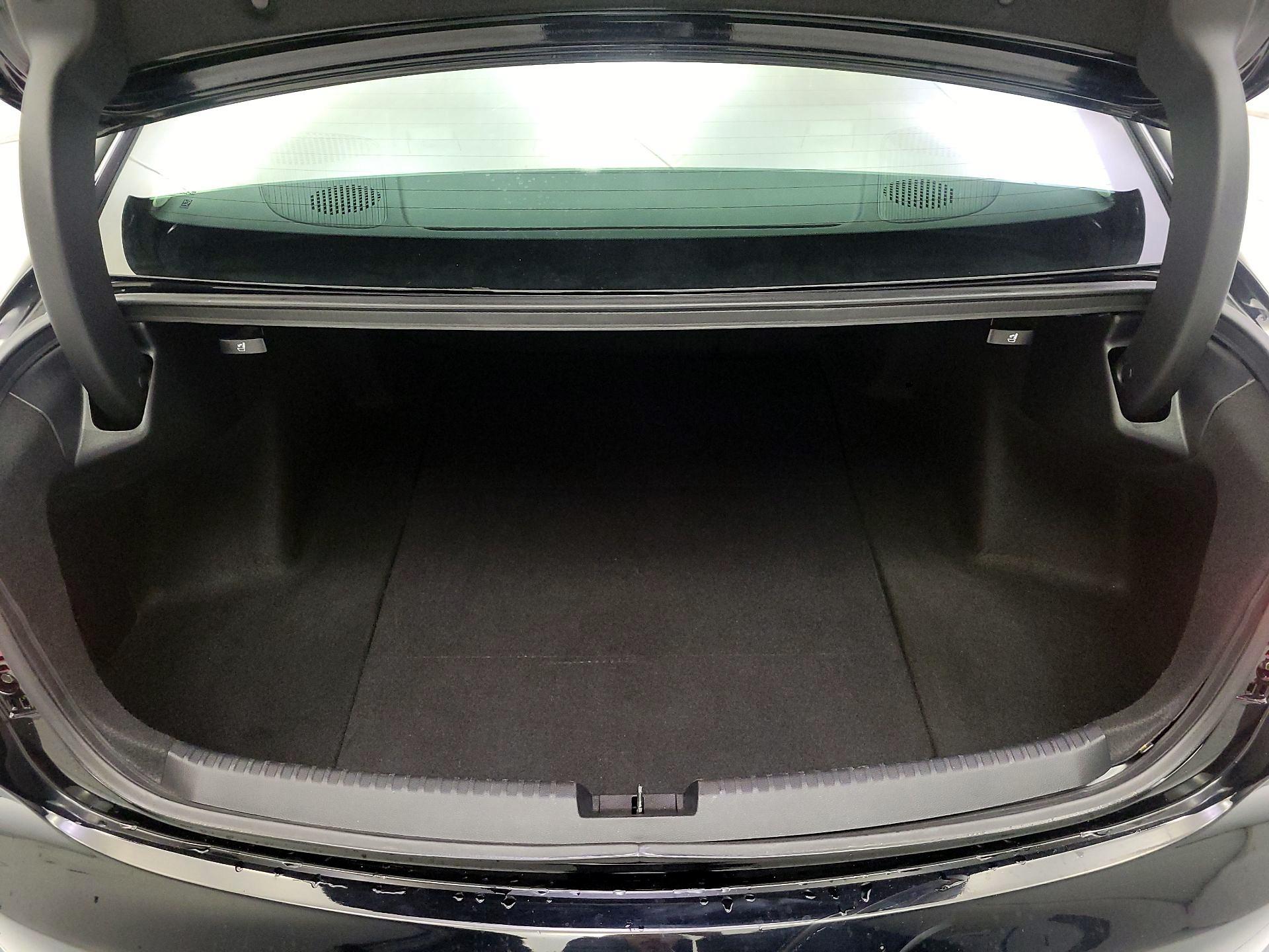 Thumbnail: 2022 Acura TLX - 20