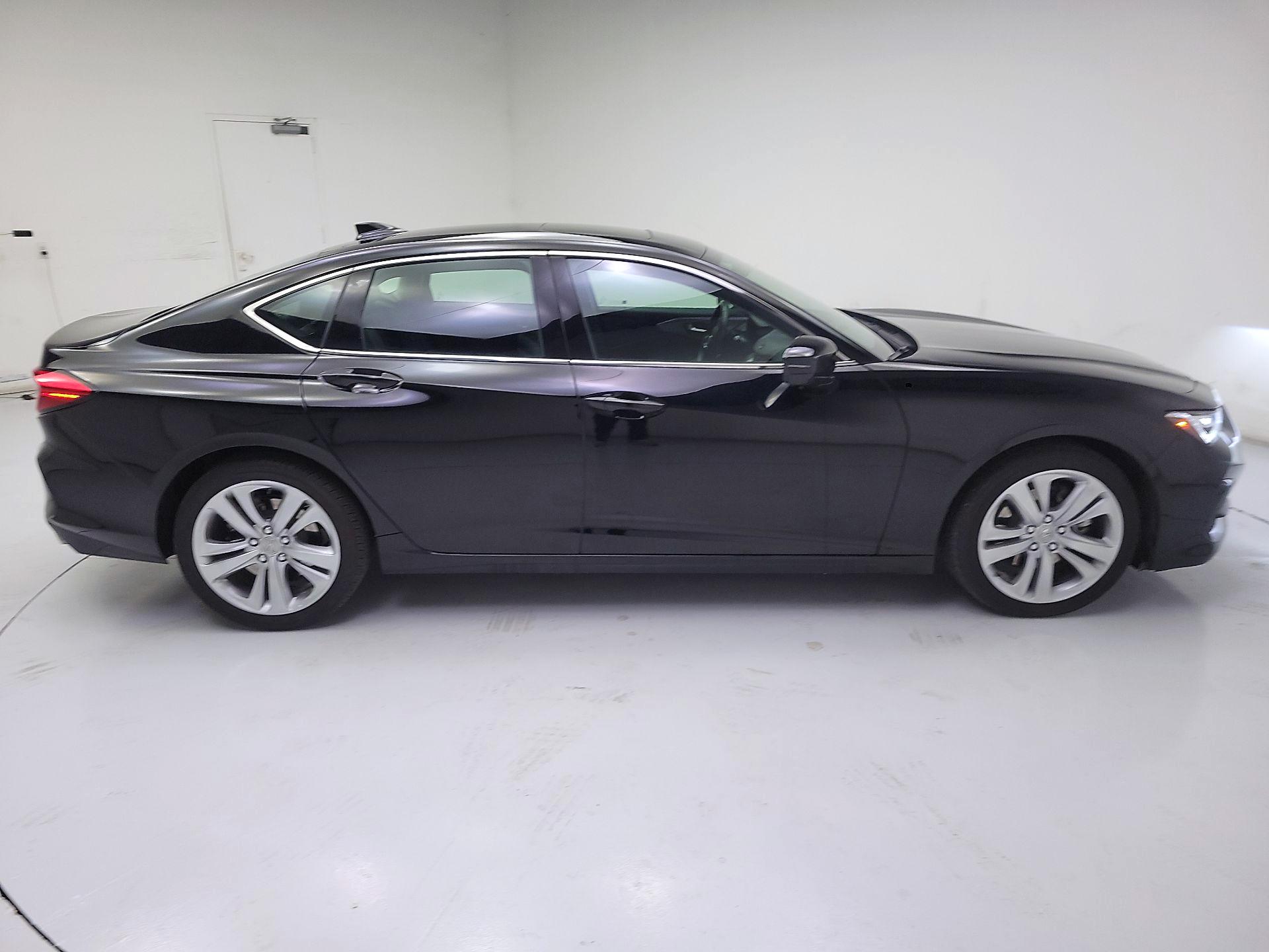 Thumbnail: 2022 Acura TLX - 4