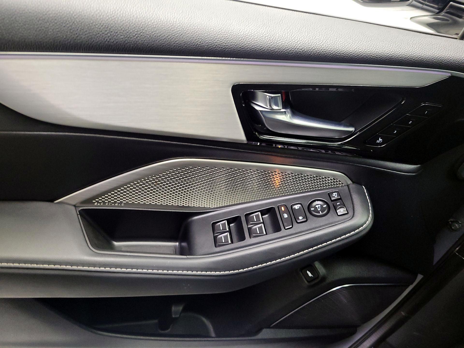 Thumbnail: 2023 Acura MDX - 10