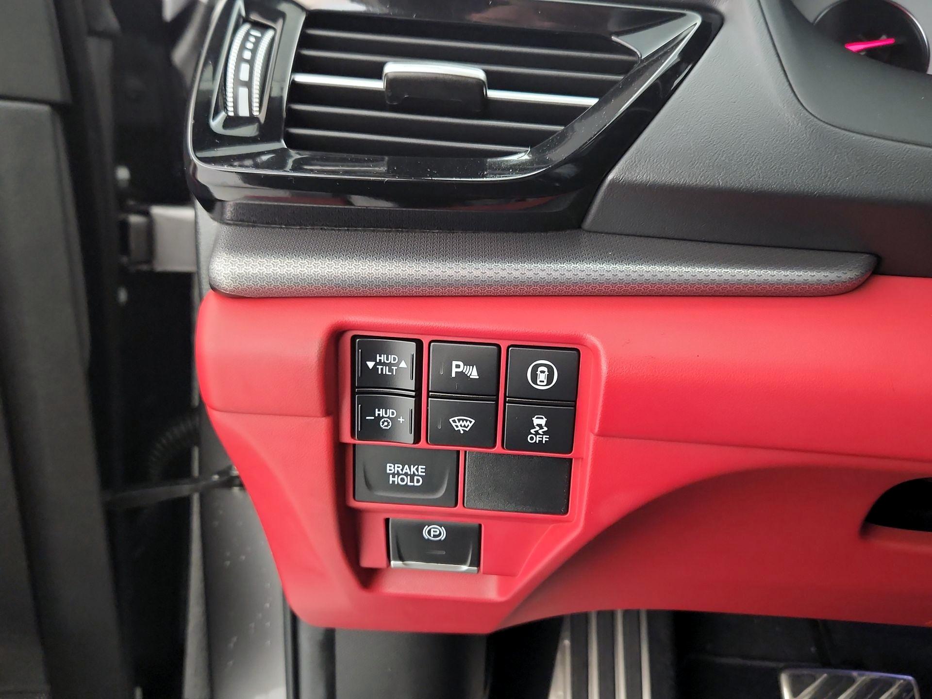 Thumbnail: 2025 Acura RDX - 13