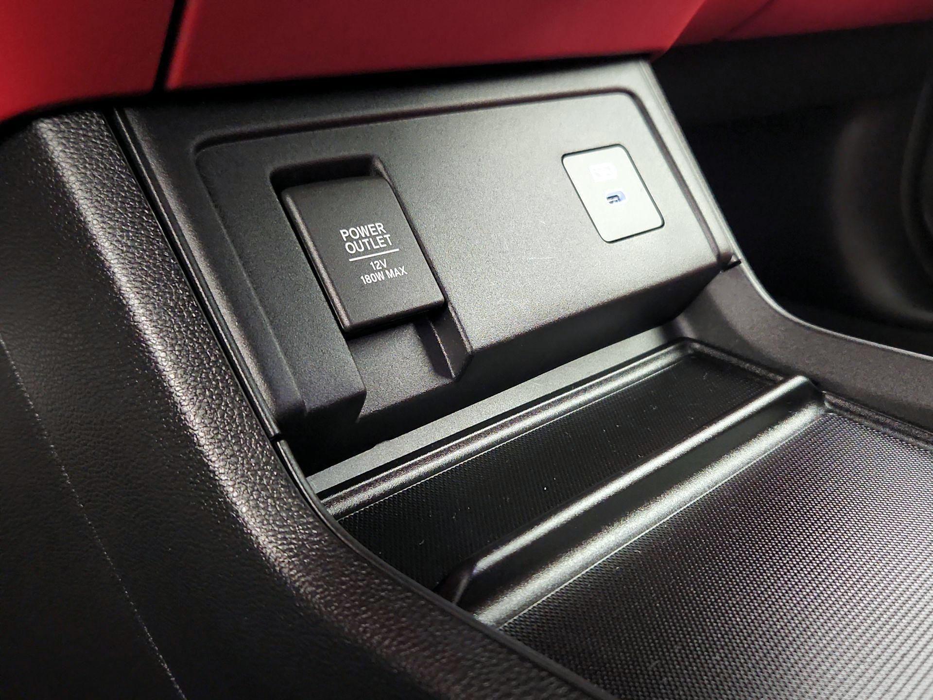 Thumbnail: 2025 Acura RDX - 17