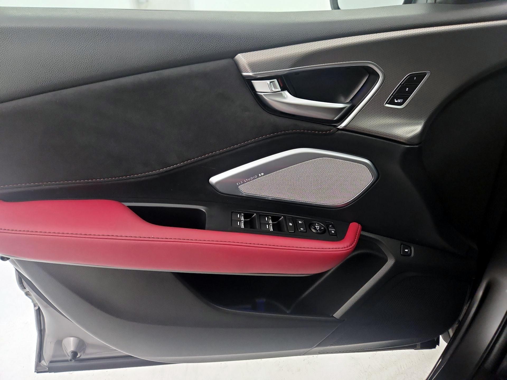 Thumbnail: 2025 Acura RDX - 12