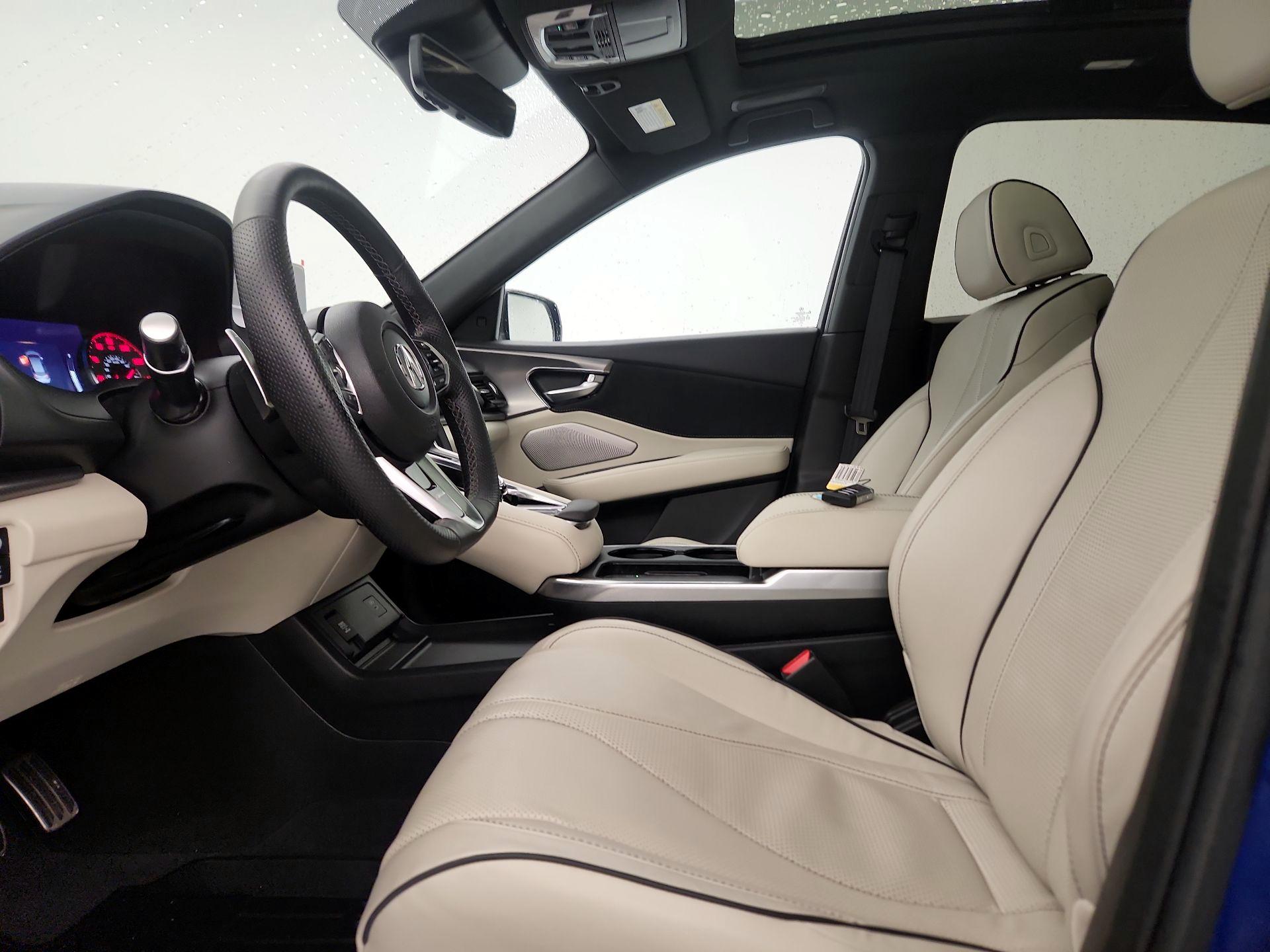 Thumbnail: 2025 Acura RDX - 11