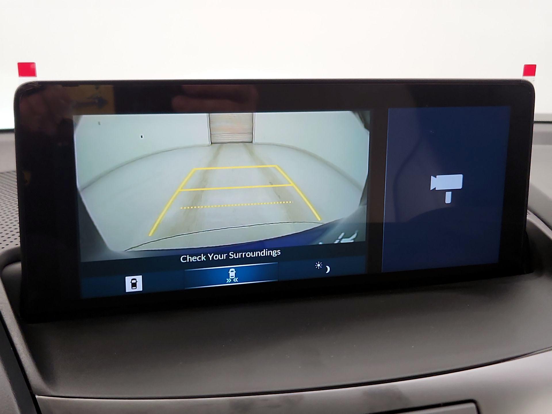 Thumbnail: 2025 Acura RDX - 15