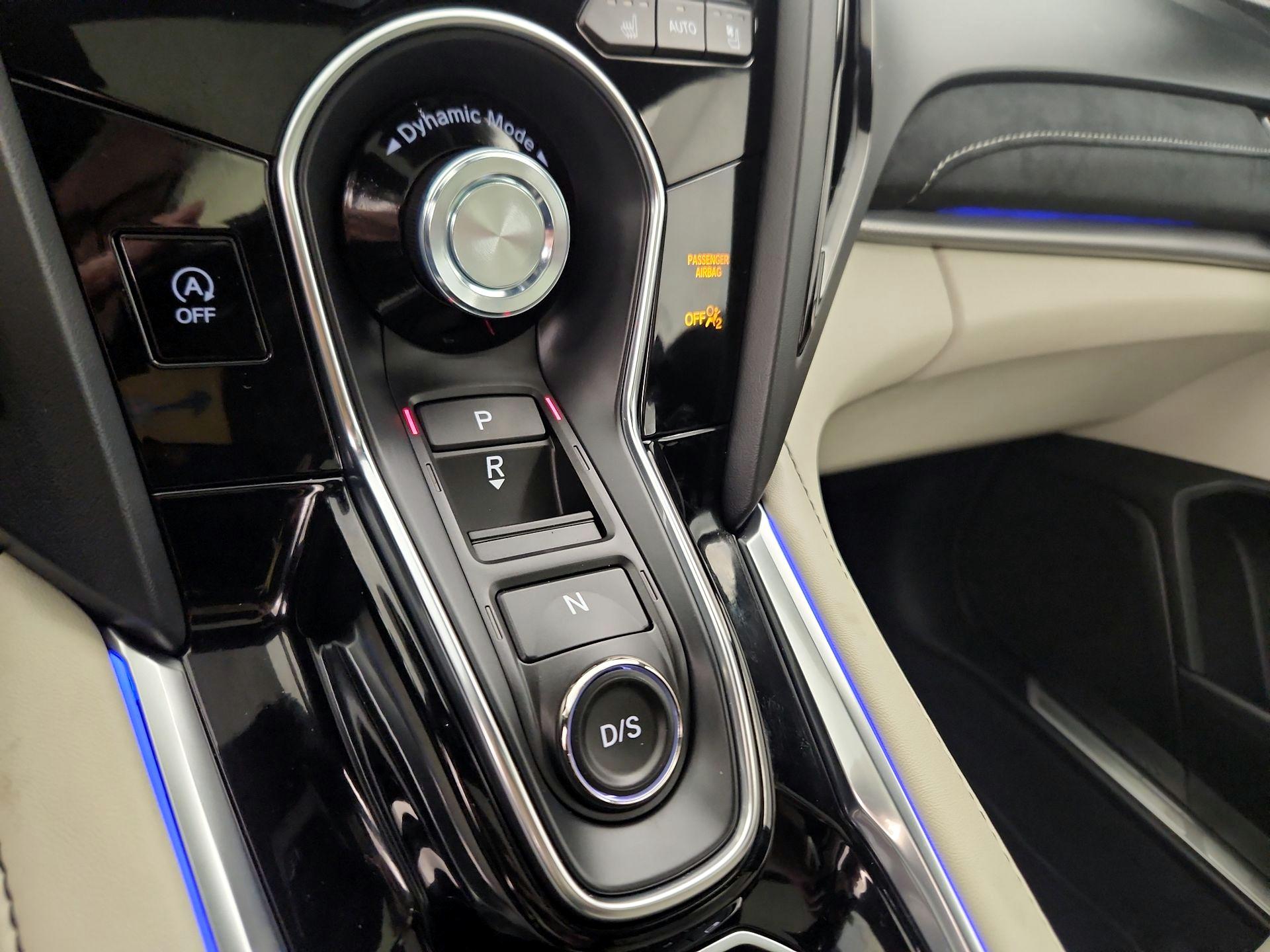 Thumbnail: 2025 Acura RDX - 18