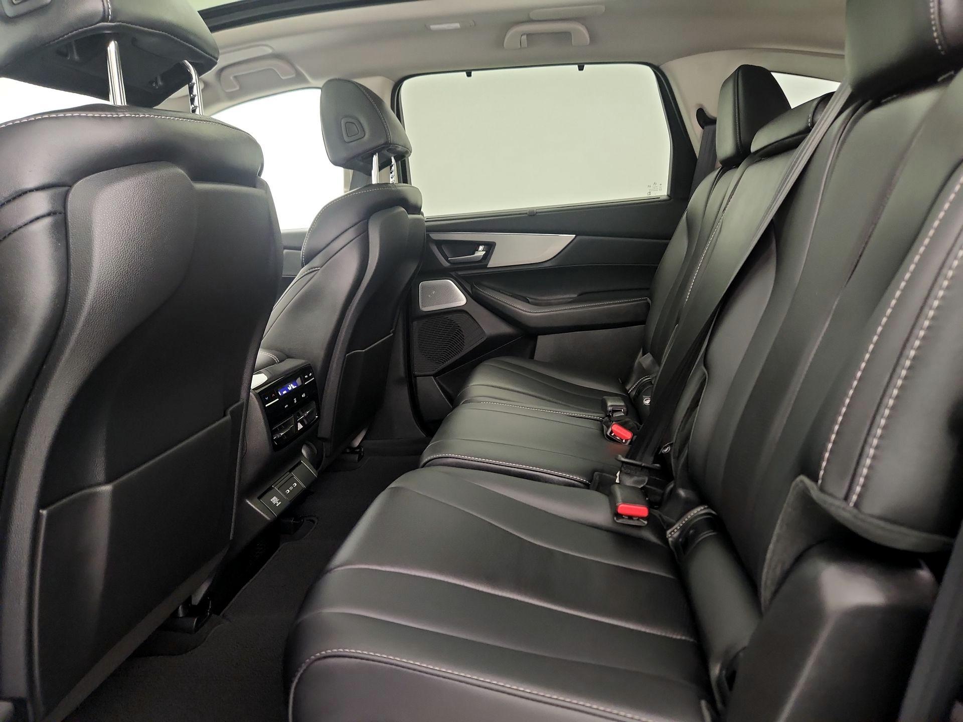 Thumbnail: 2025 Acura MDX - 19