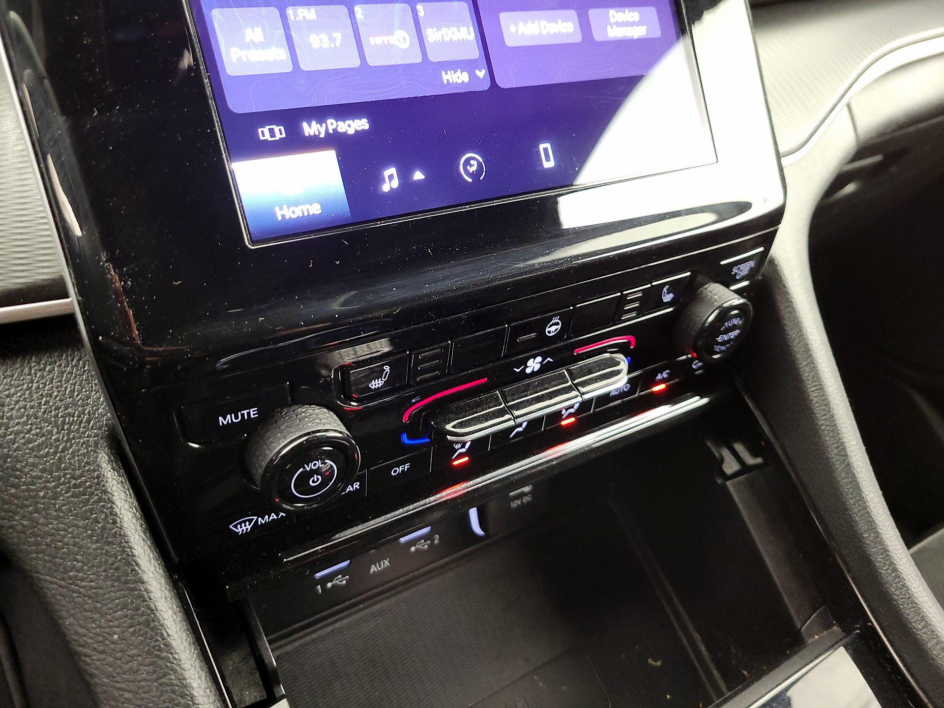 Thumbnail: 2023 Jeep Grand Cherokee L - 16