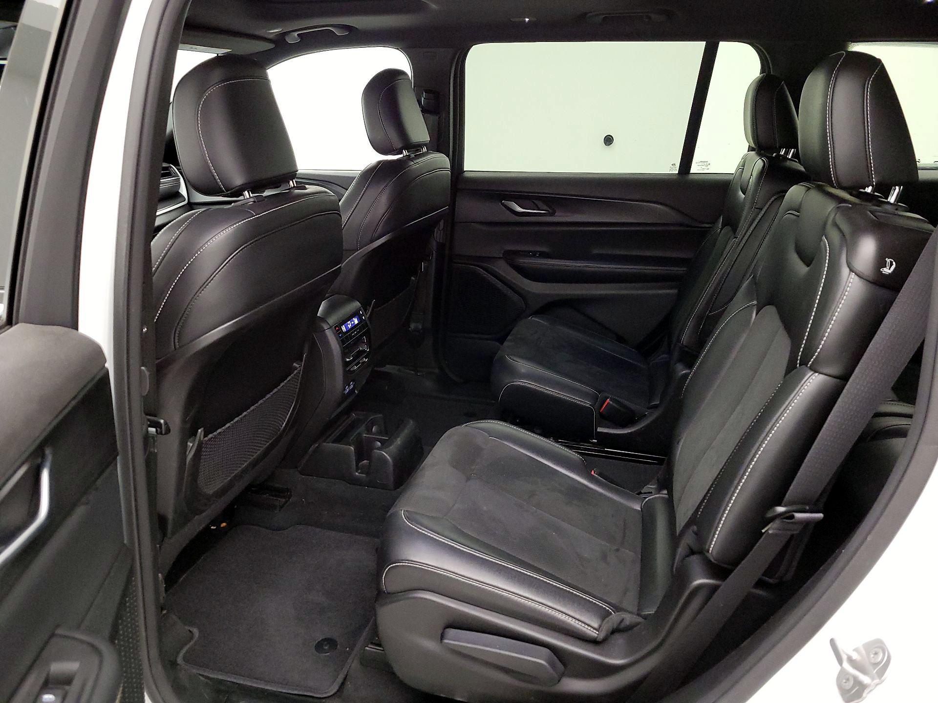 Thumbnail: 2023 Jeep Grand Cherokee L - 20