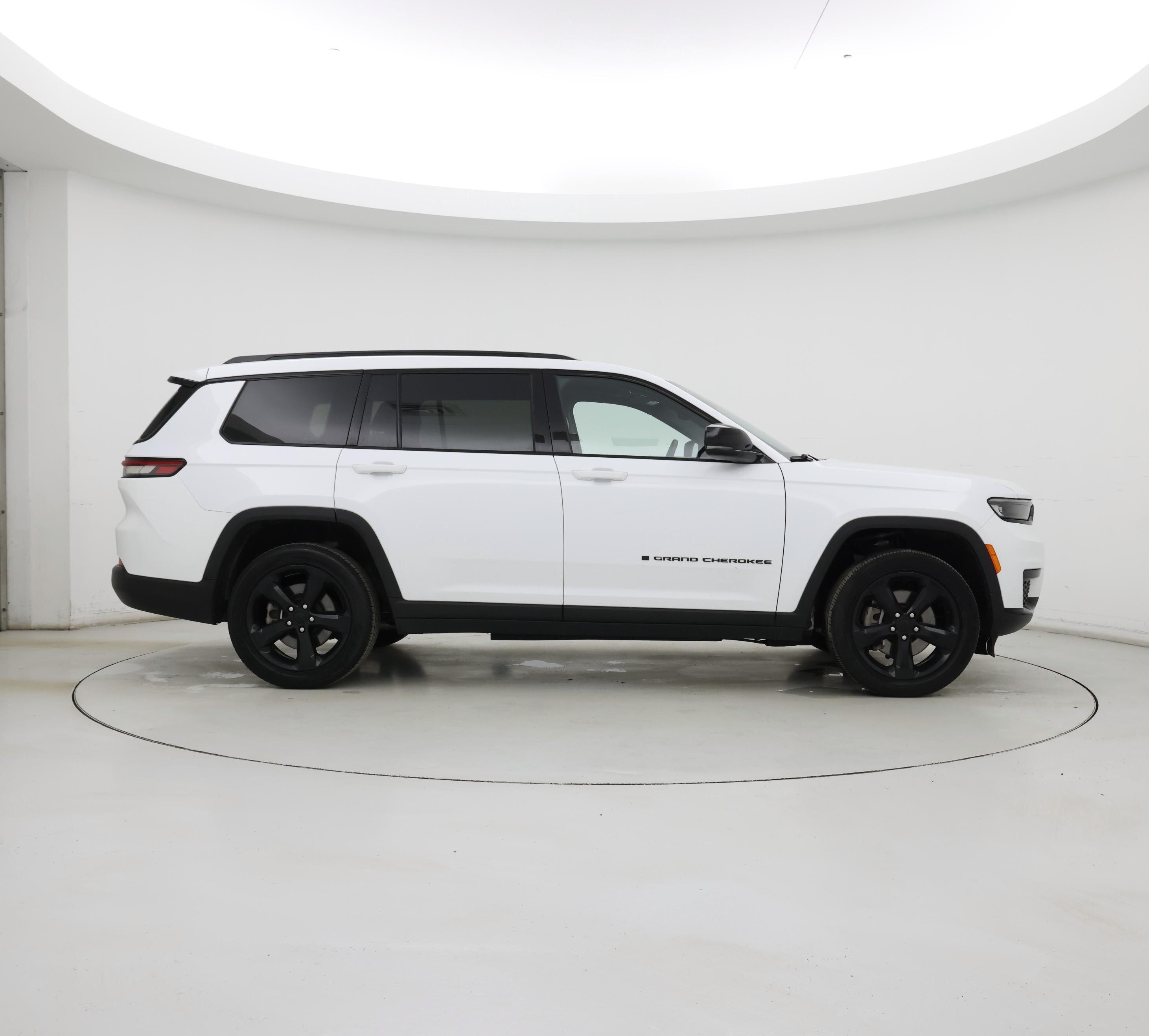 Thumbnail: 2023 Jeep Grand Cherokee L - 7