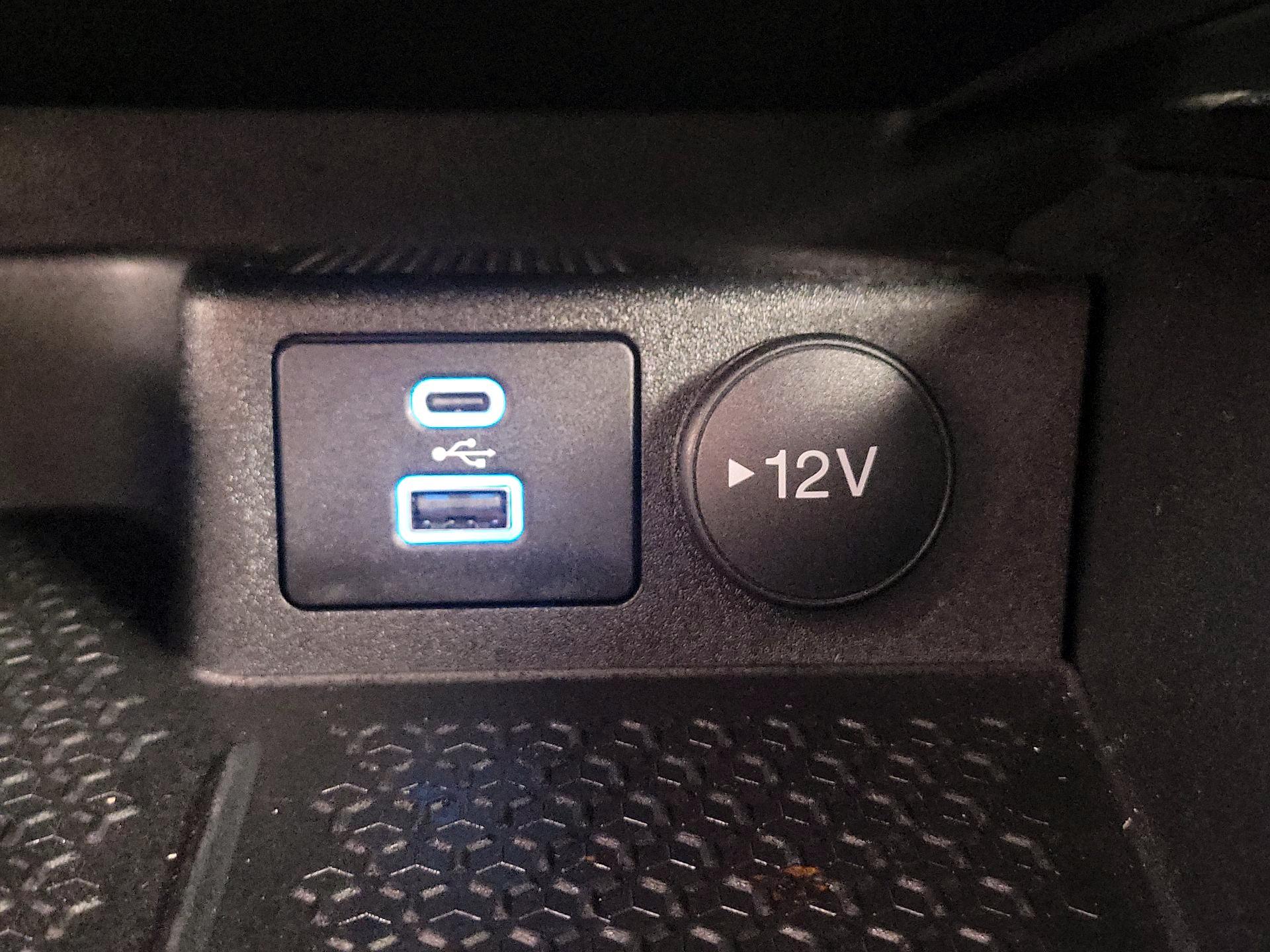 Thumbnail: 2021 Ford Bronco Sport - 18