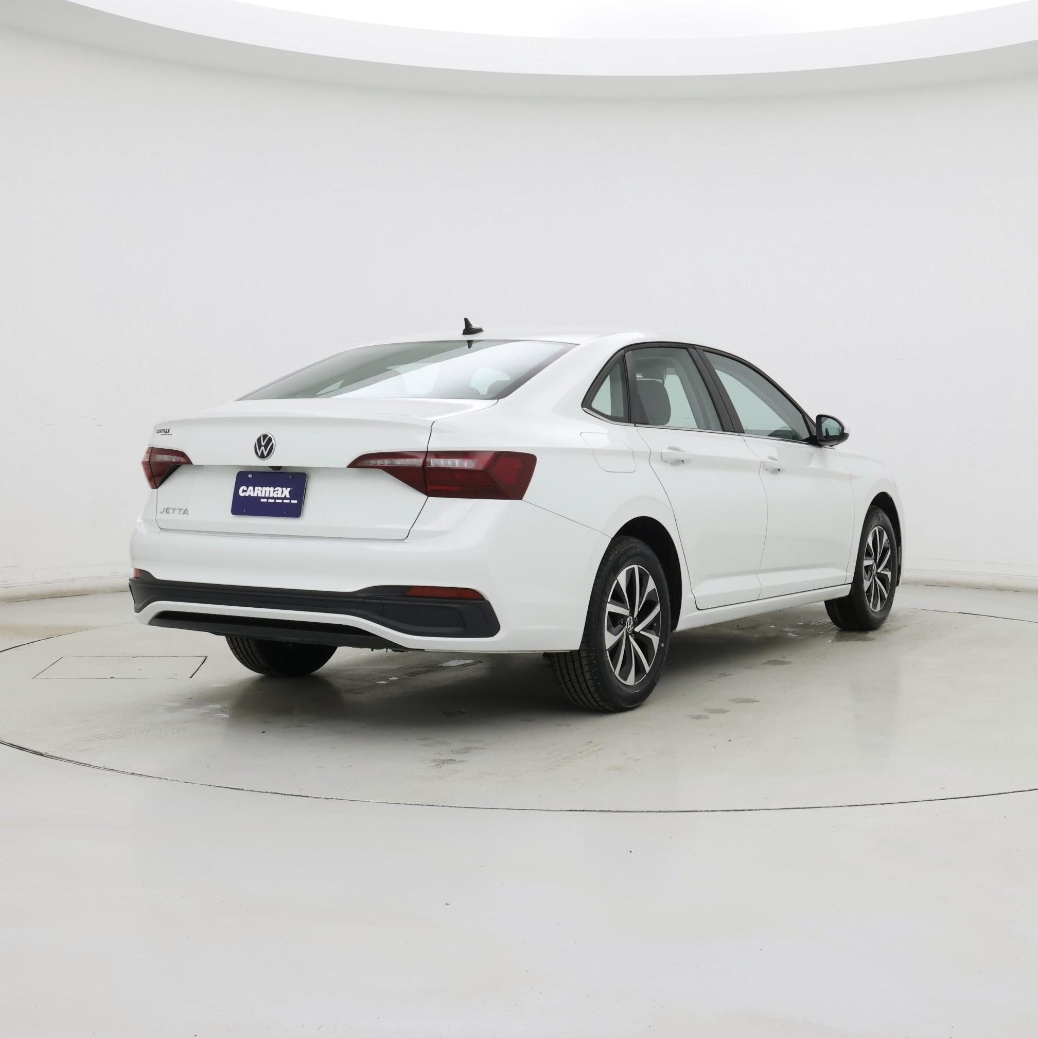 Thumbnail: 2024 Volkswagen Jetta - 8