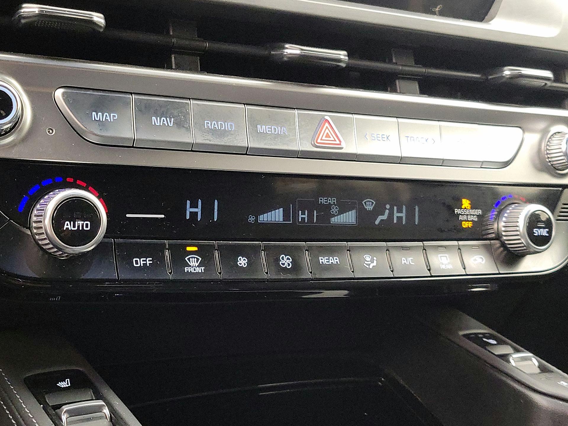 Thumbnail: 2023 Kia Telluride - 17