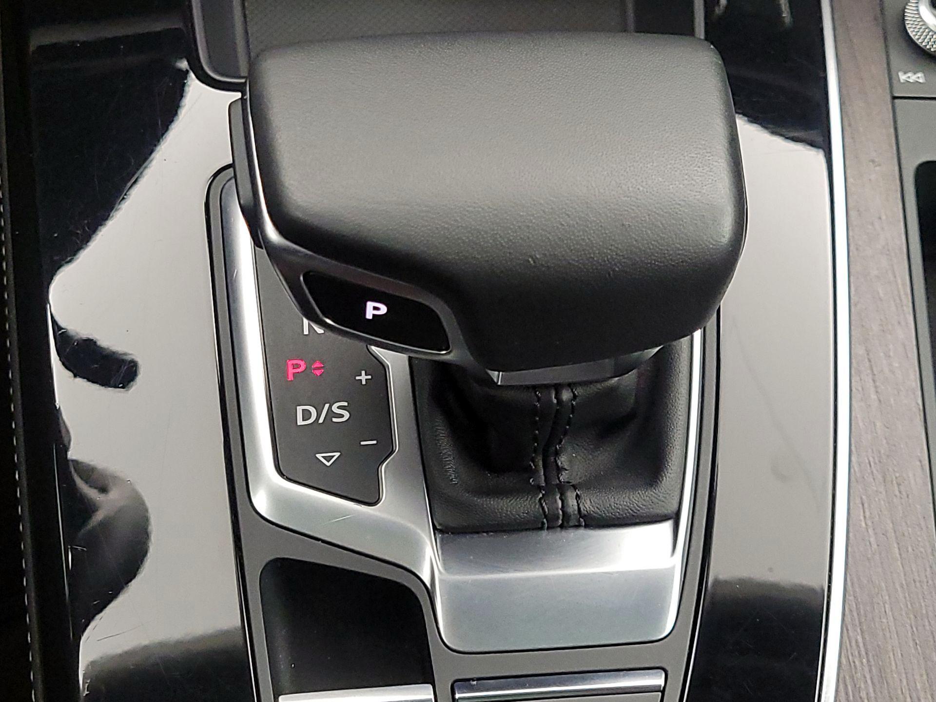 Thumbnail: 2024 Audi Q5 - 18