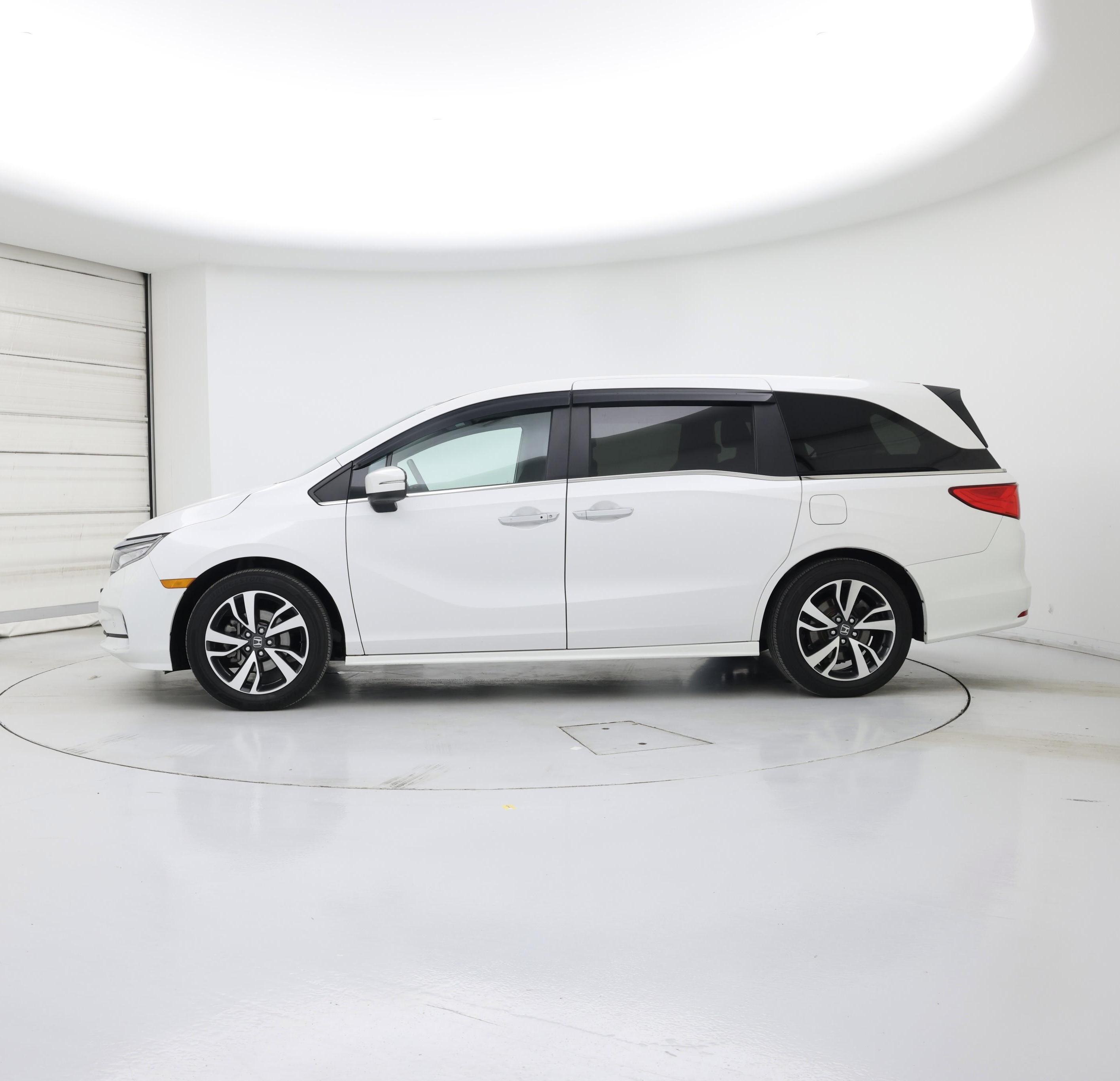 Thumbnail: 2024 Honda Odyssey - 3