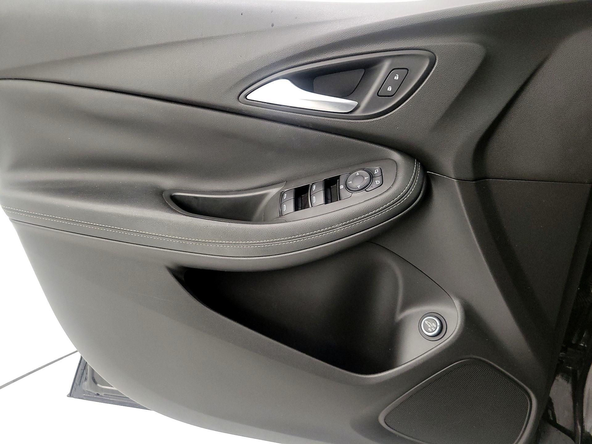 Thumbnail: 2020 Buick Encore GX - 12