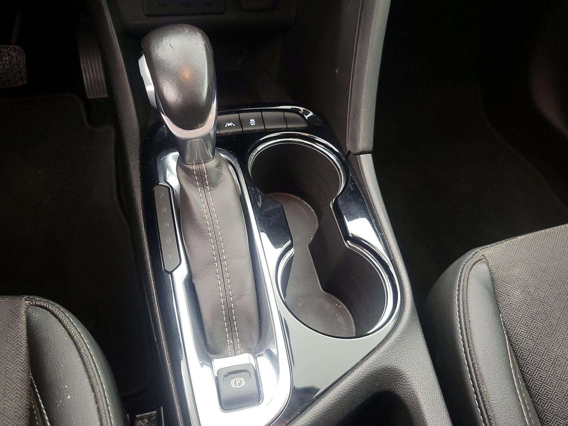 Thumbnail: 2020 Buick Encore GX - 17