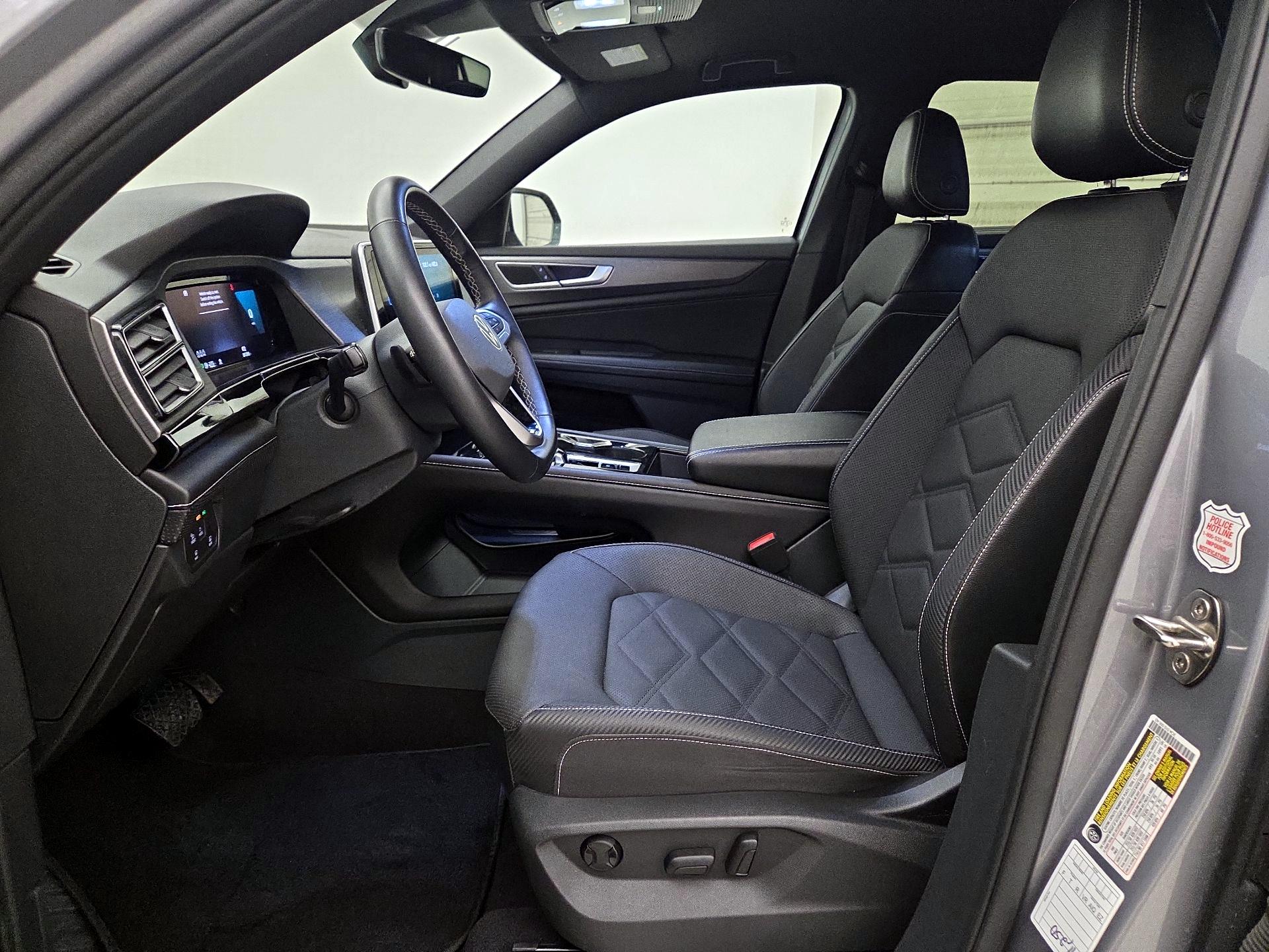 Thumbnail: 2024 Volkswagen Atlas - 11