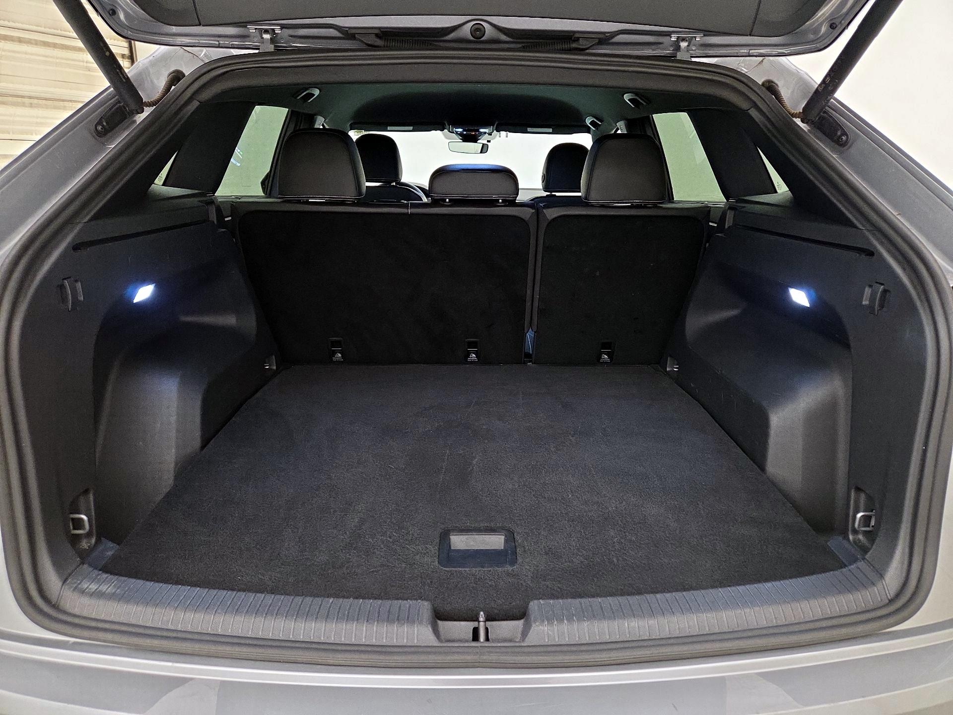 Thumbnail: 2024 Volkswagen Atlas - 20