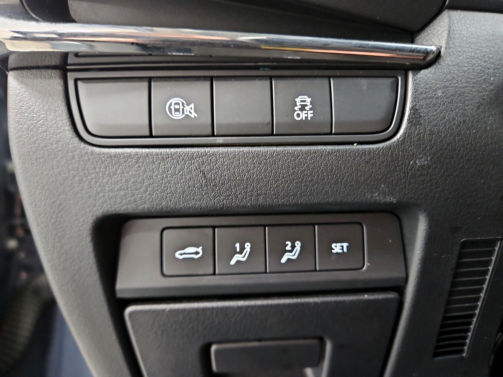 Thumbnail: 2025 Mazda Mazda3 - 13