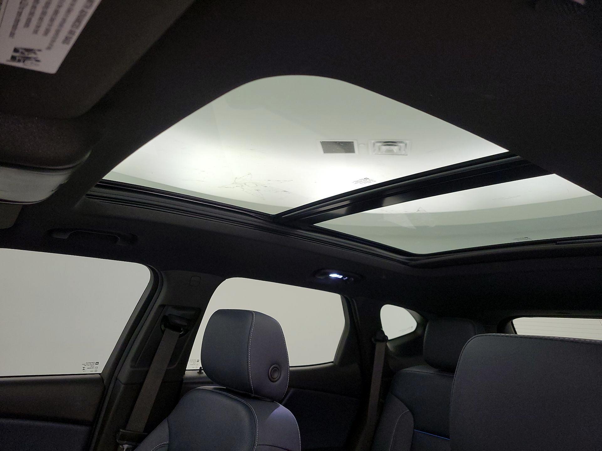 Thumbnail: 2023 Chevrolet Blazer - 19