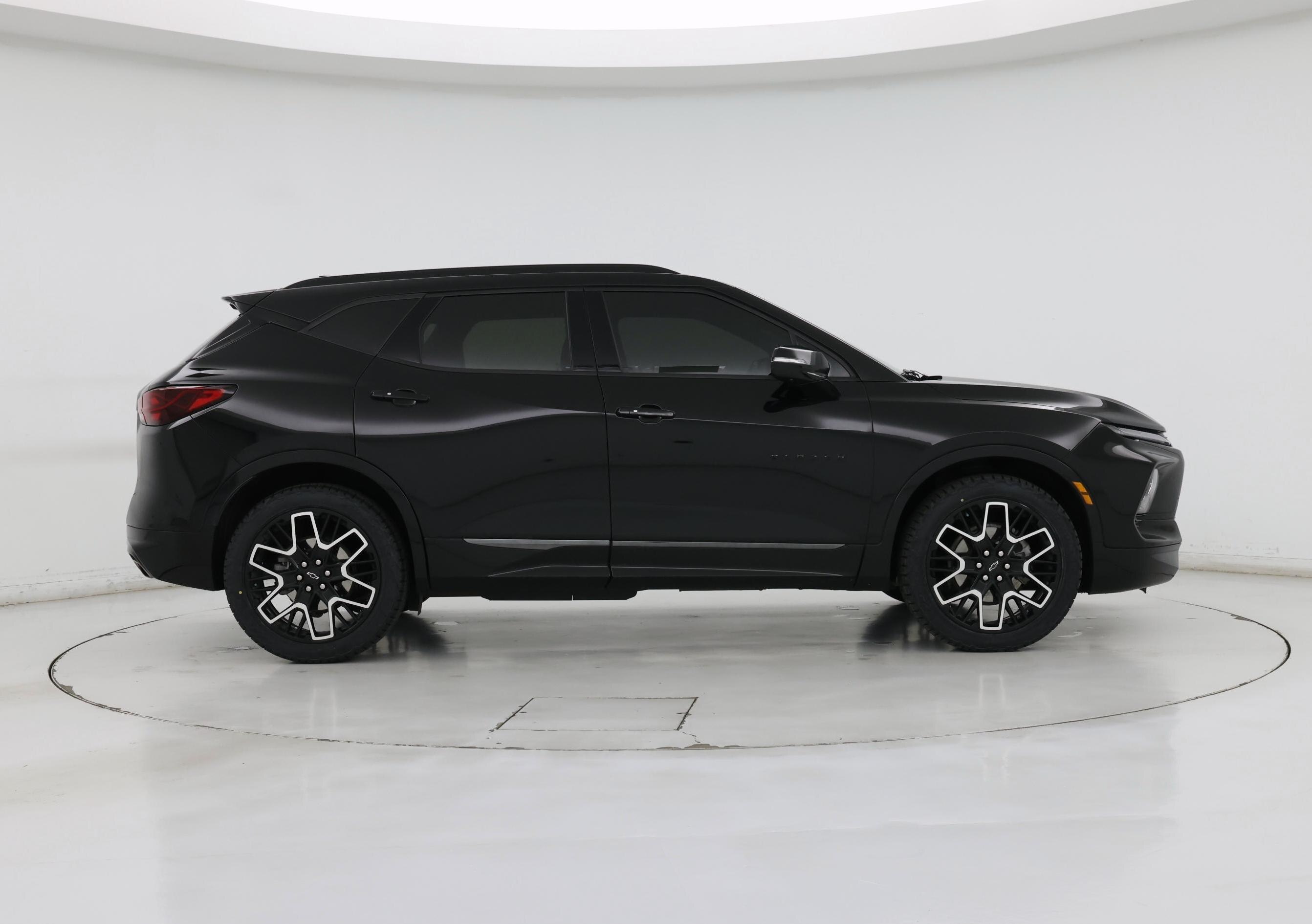 Thumbnail: 2023 Chevrolet Blazer - 7