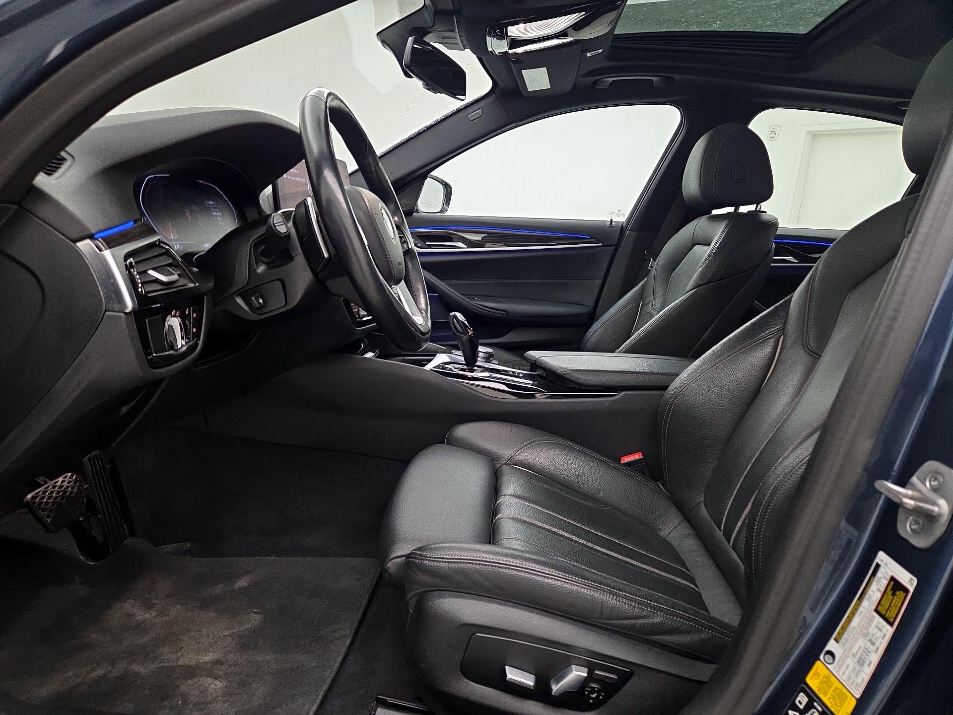 Thumbnail: 2023 BMW 5 Series - 11