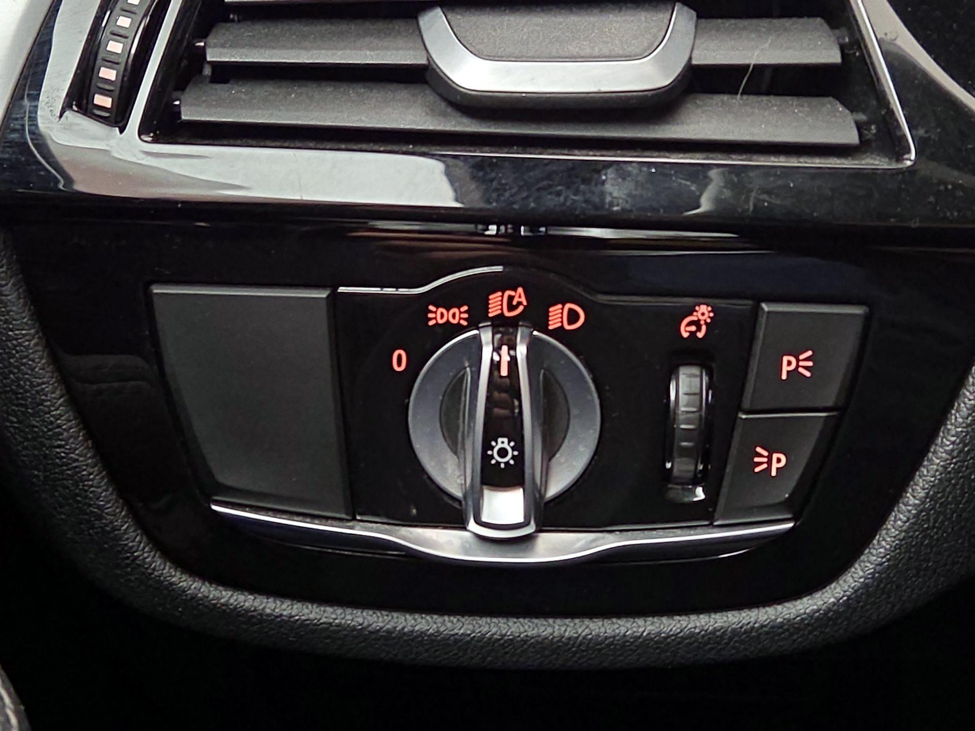 Thumbnail: 2023 BMW 5 Series - 13