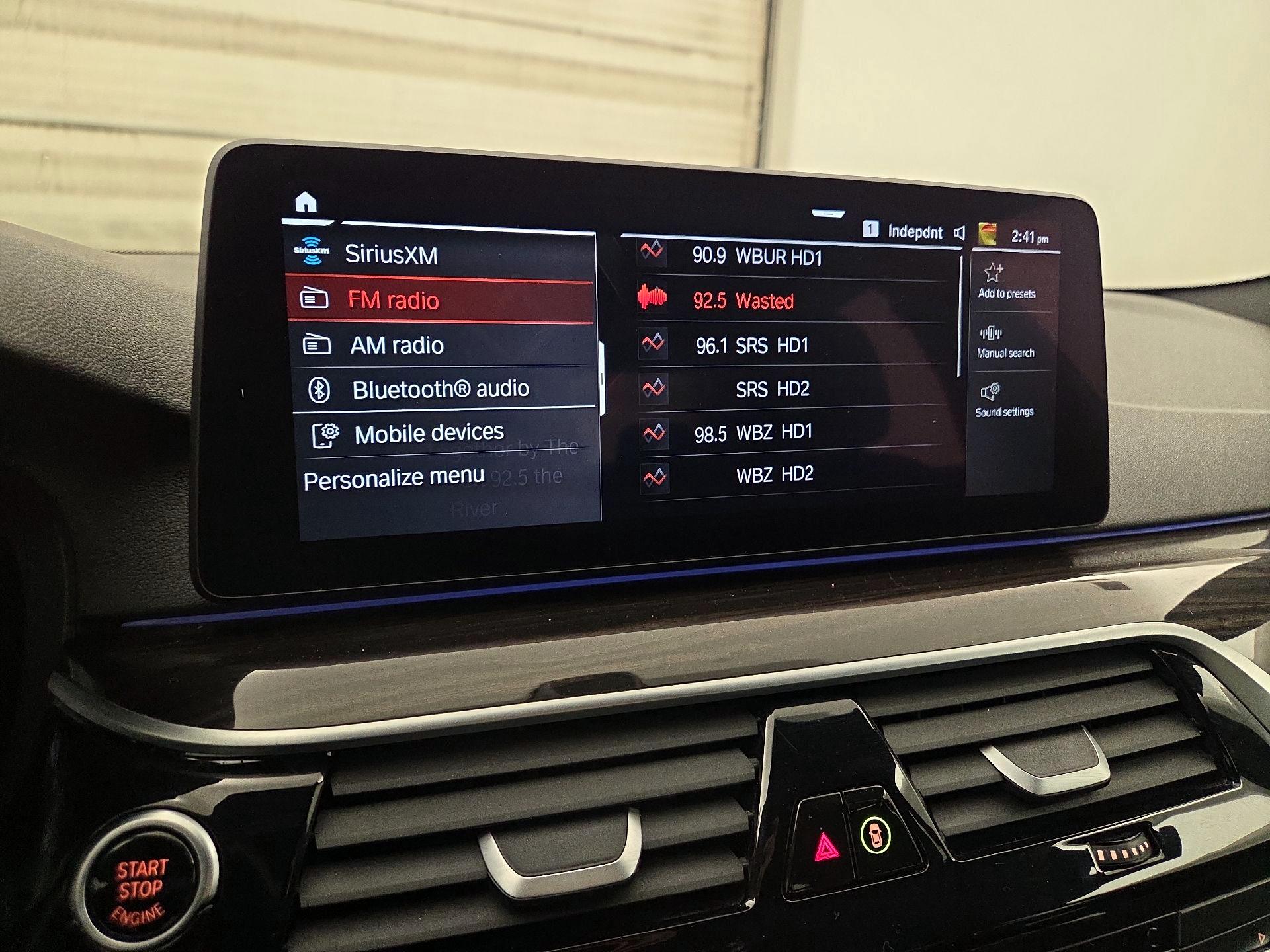 Thumbnail: 2023 BMW 5 Series - 16