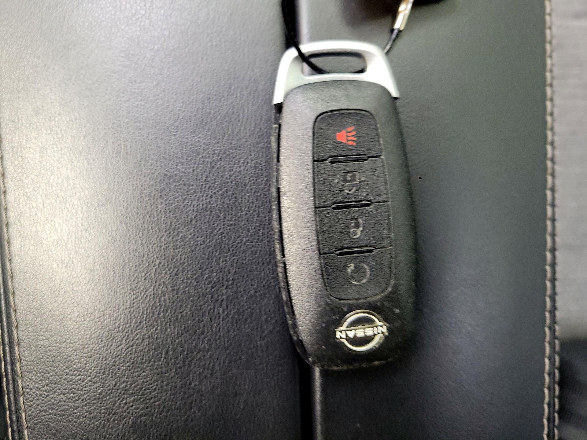 Thumbnail: 2023 Nissan Rogue - 20