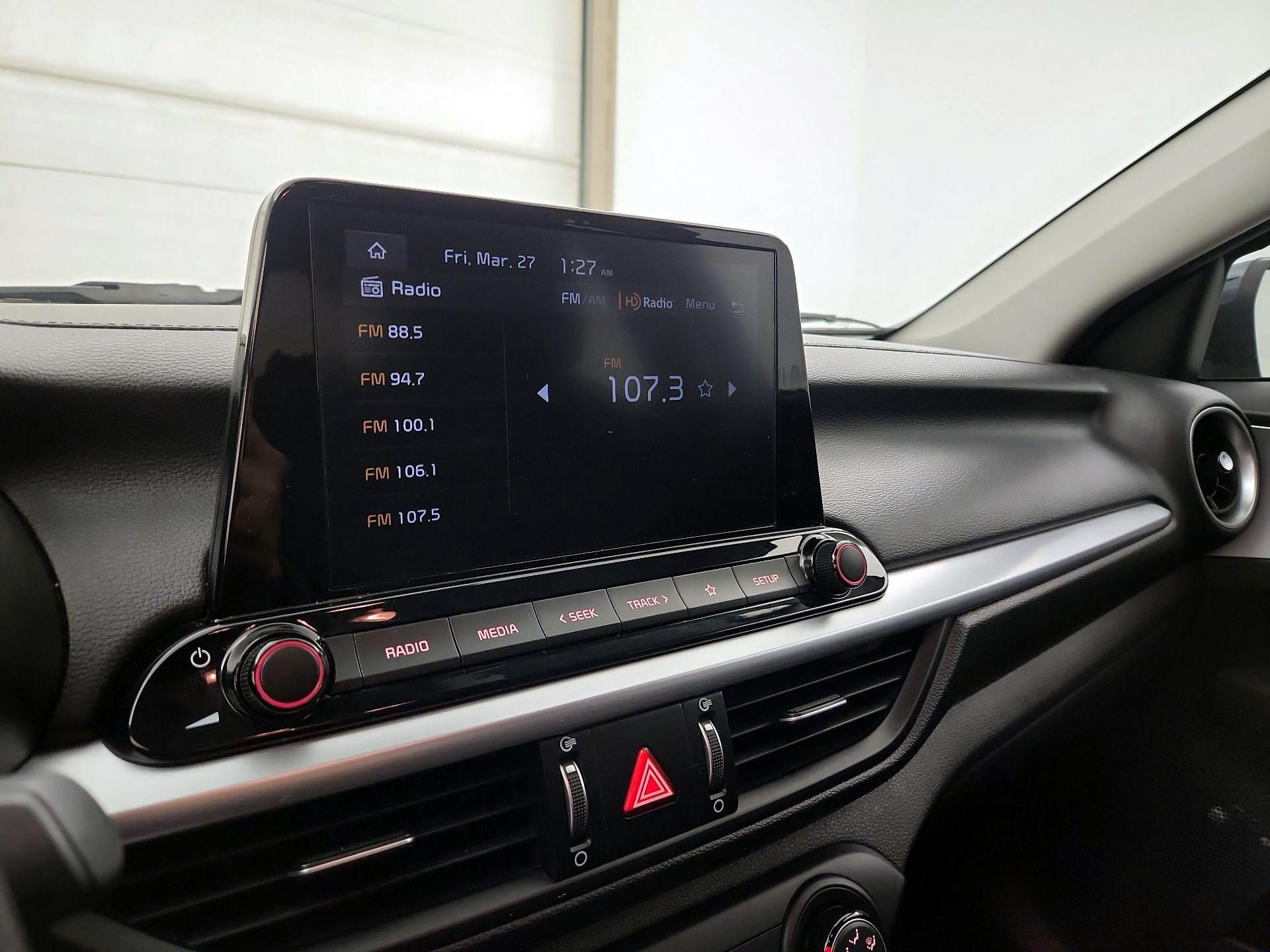 Thumbnail: 2022 Kia Forte - 15