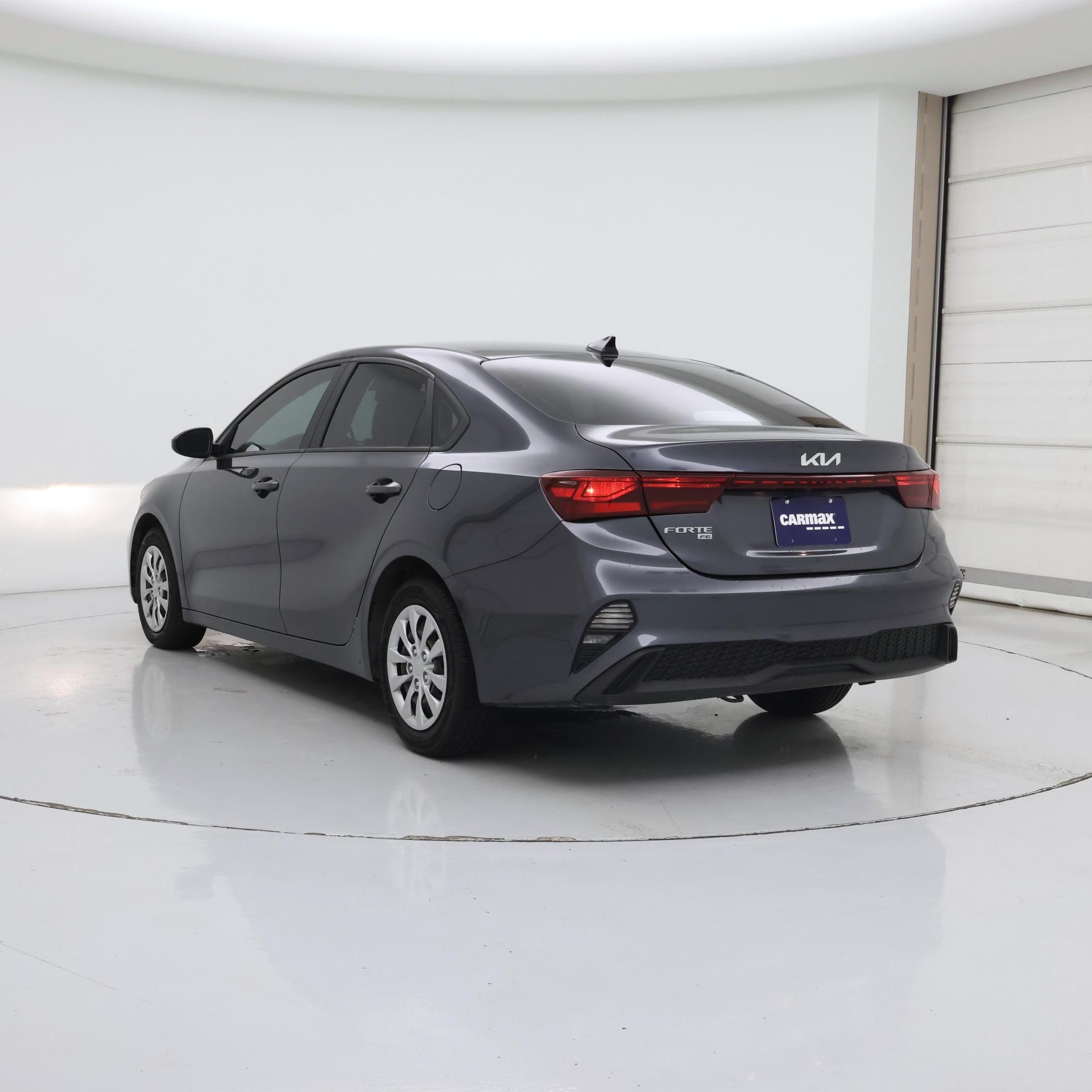 Thumbnail: 2022 Kia Forte - 2