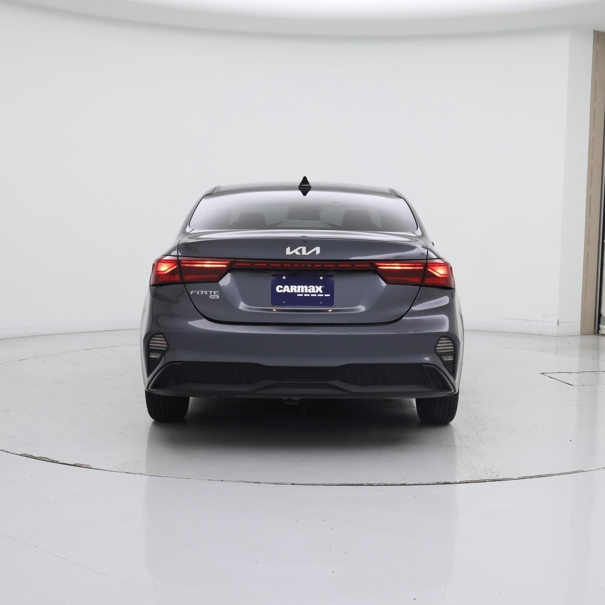 Thumbnail: 2022 Kia Forte - 6