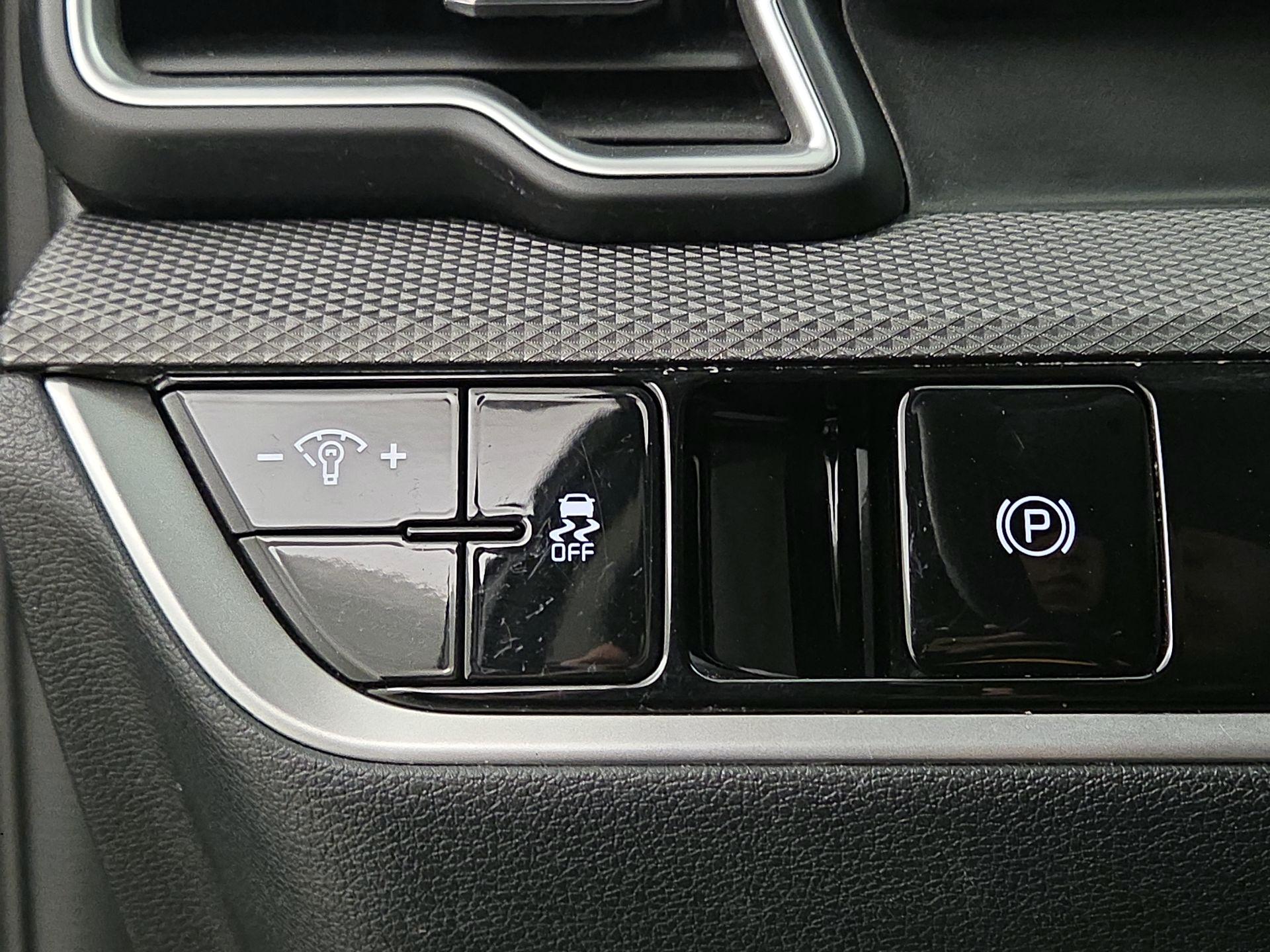 Thumbnail: 2024 Kia Sportage - 13